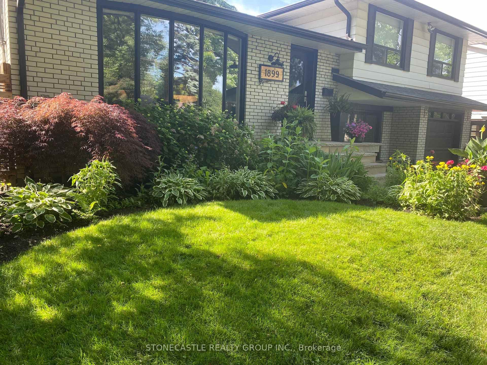 1899 Truscott Drive photo 29
