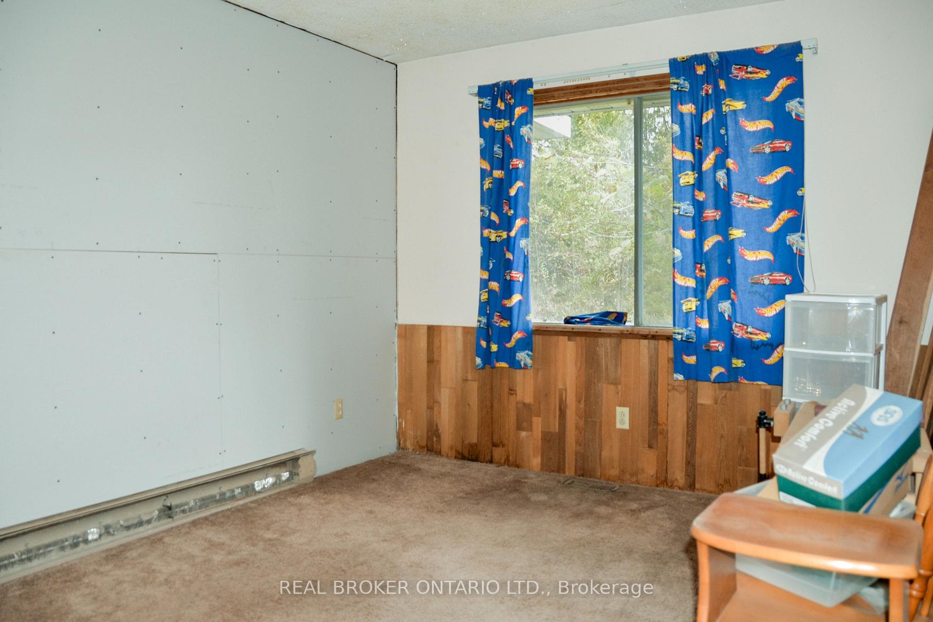 1361 Zealand Road photo 22