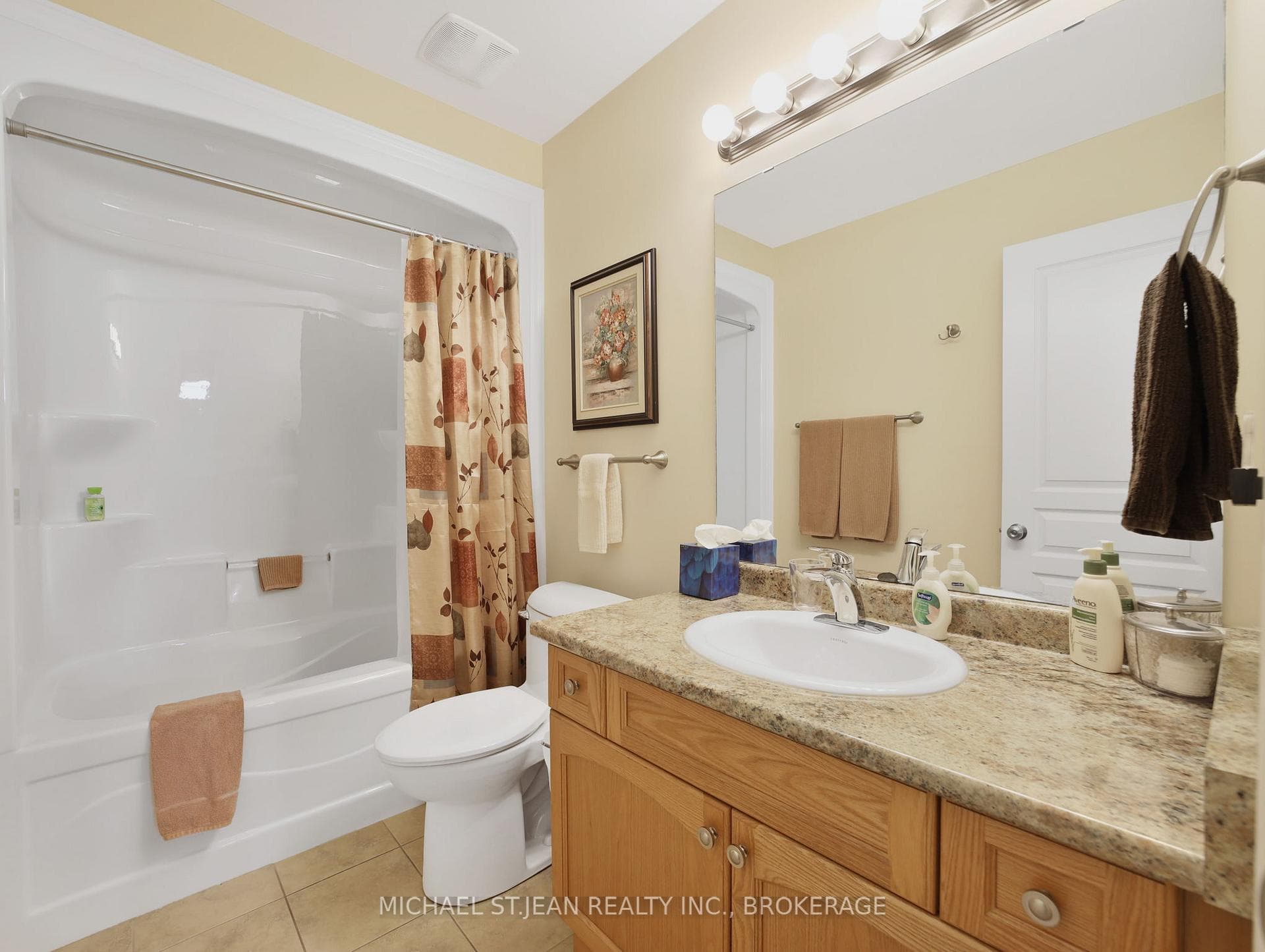 81 Bellagio Avenue photo 23