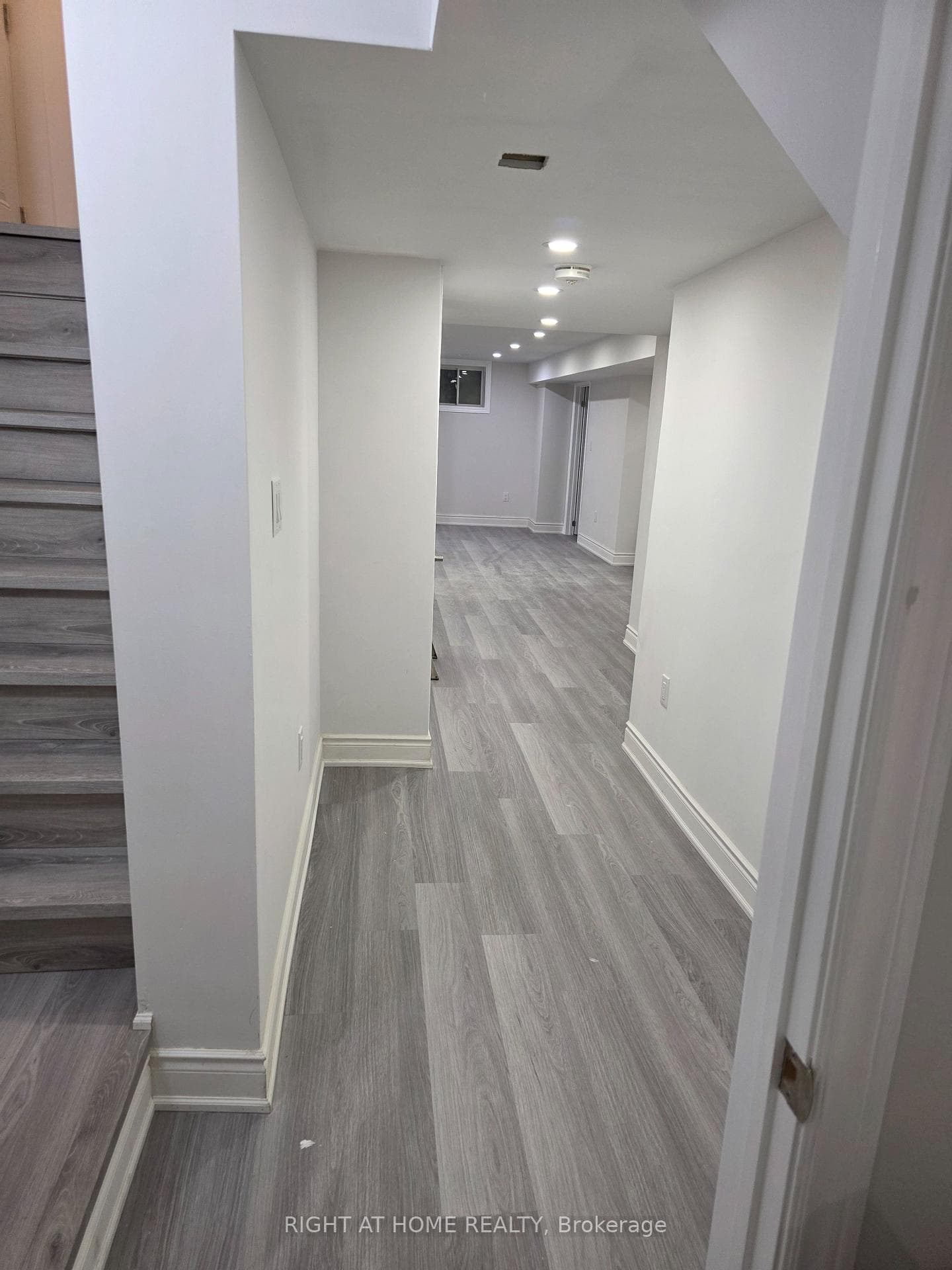 1344 Whitney Terrace photo 7