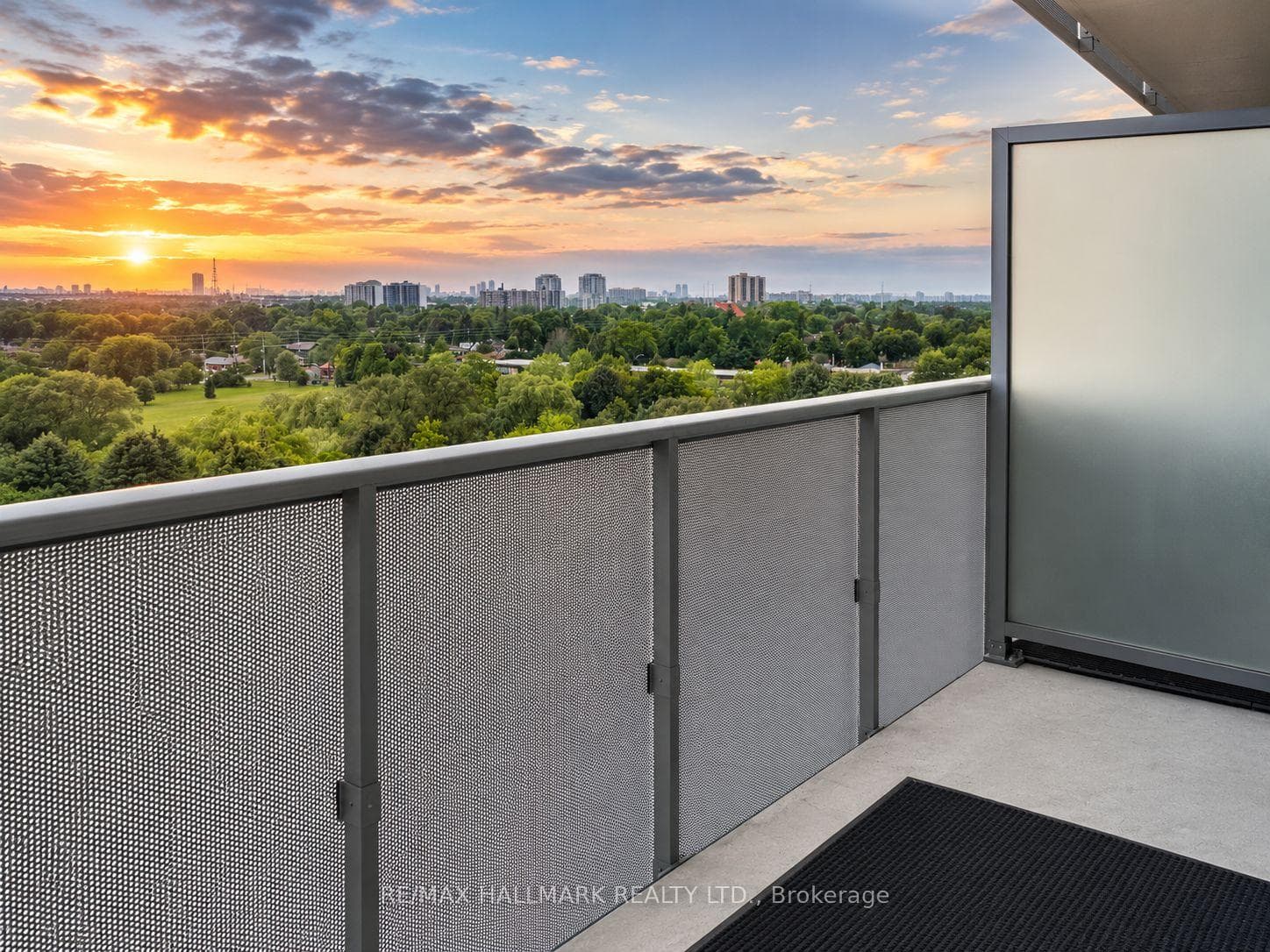 1346 Danforth Road Unit 908 photo 15