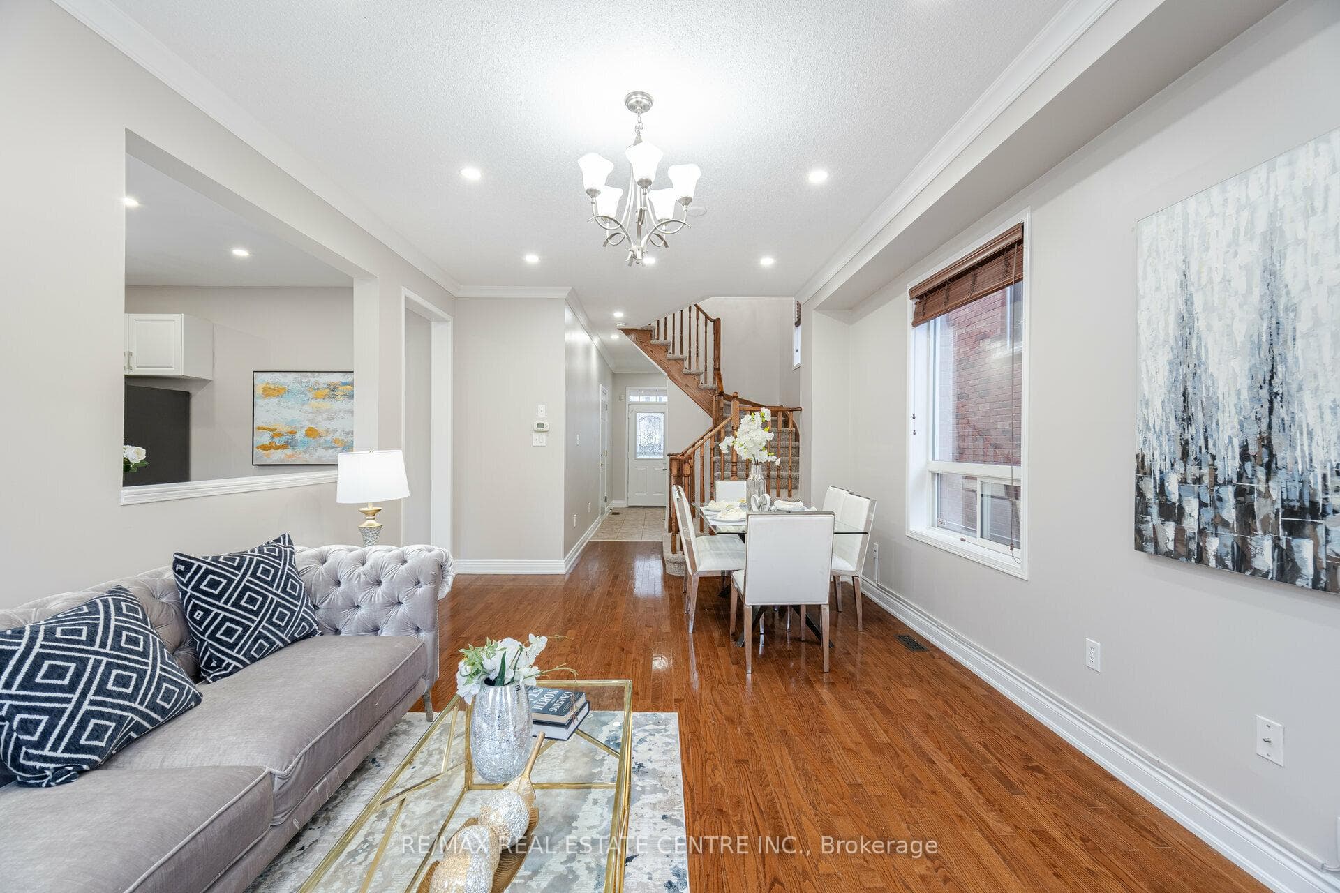 1016 Mccuaig Drive photo 15