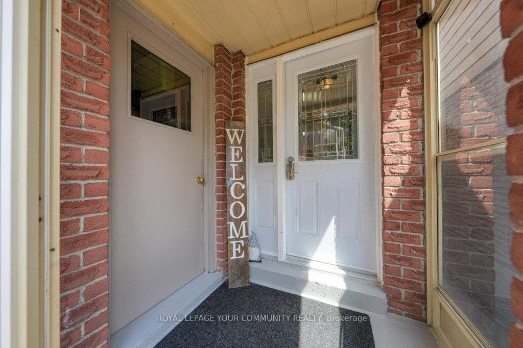 354 Britannia Avenue photo 5