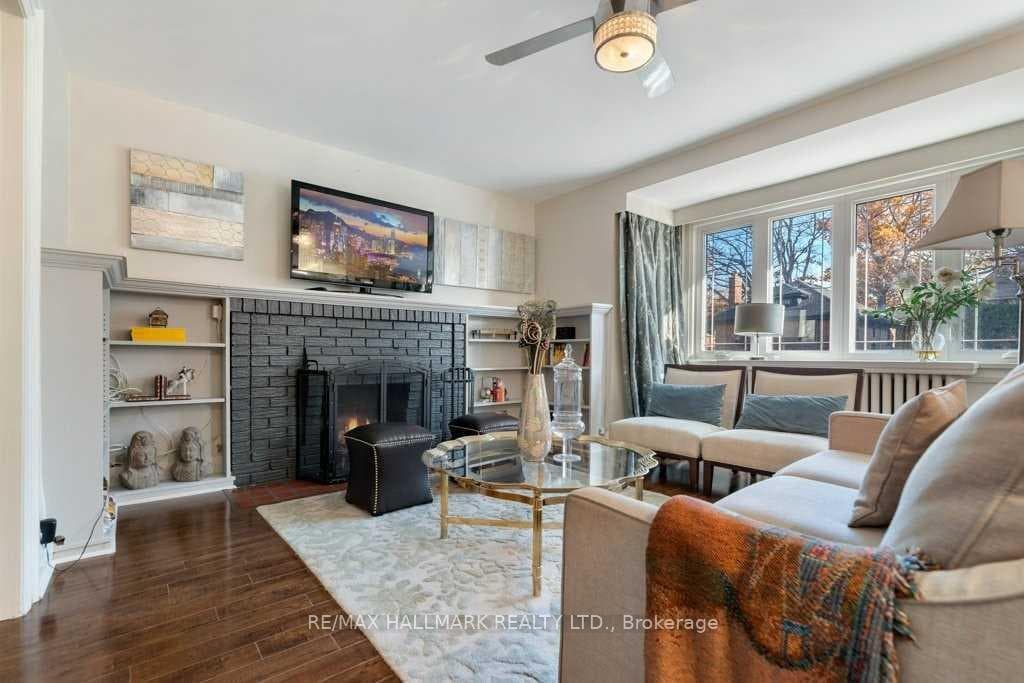 62 Clifton Road Unit 2 photo 2