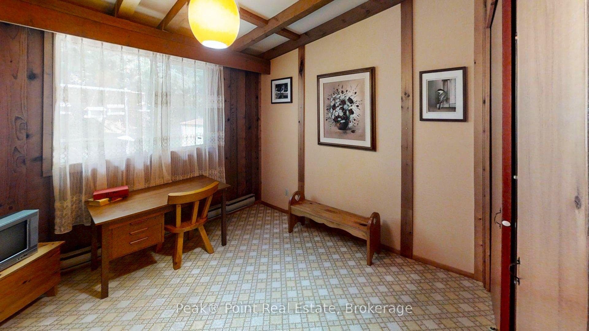 20 RIVERSIDE Place photo 21