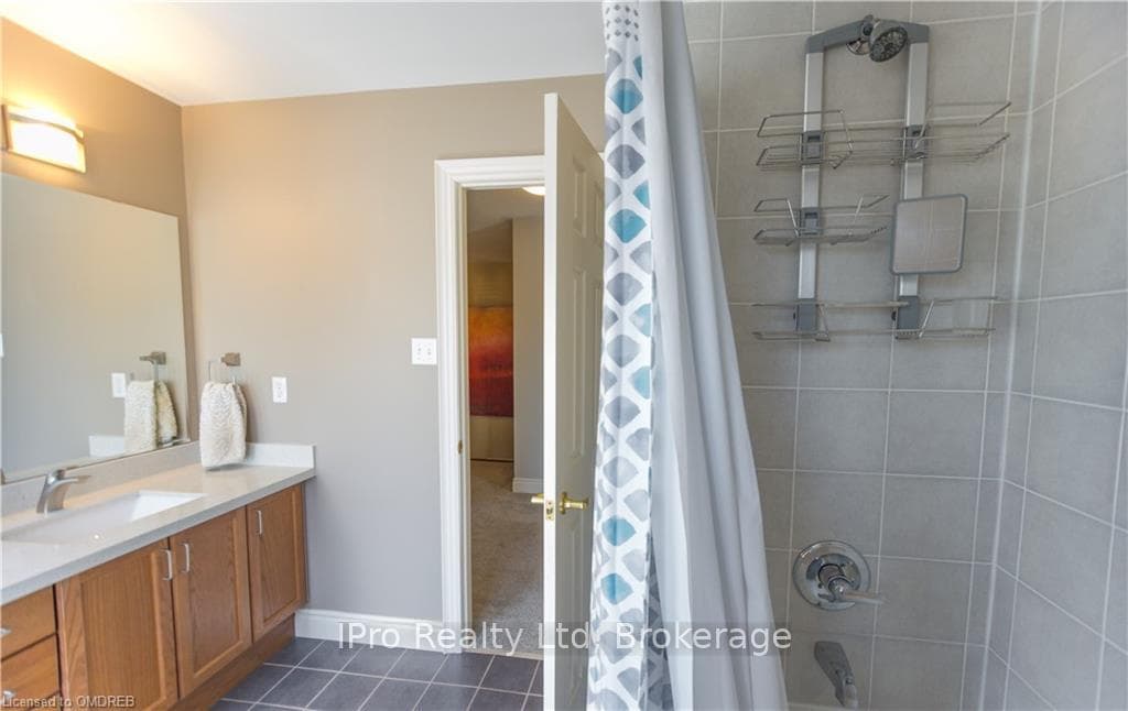 422 DUNCAN Lane photo 32