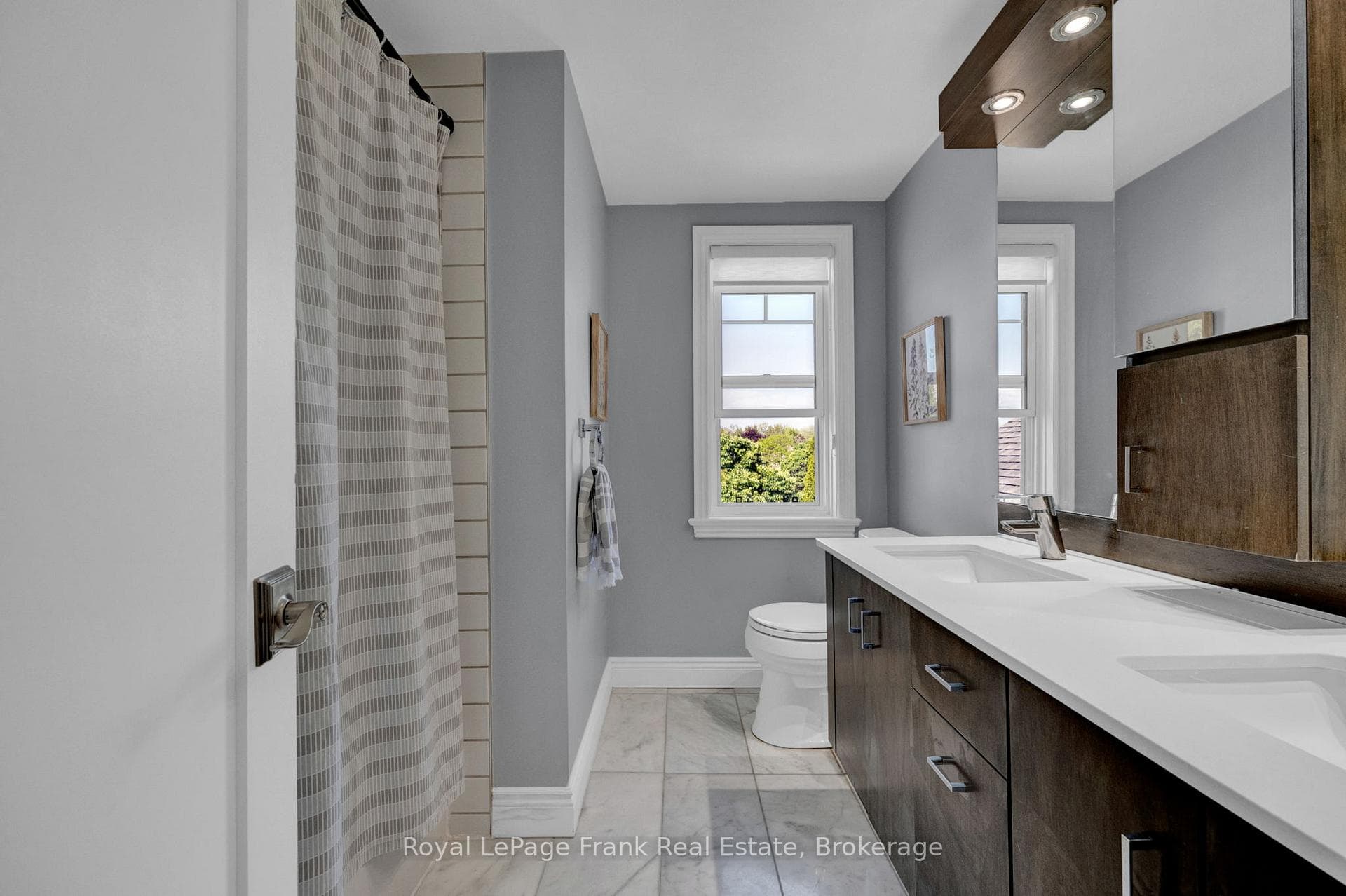 777 Shetland Court photo 44