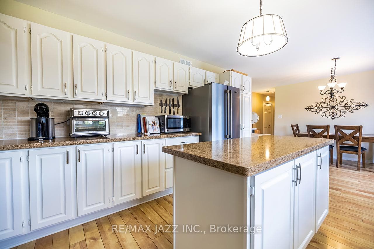 4838 Old Scugog Road photo 16