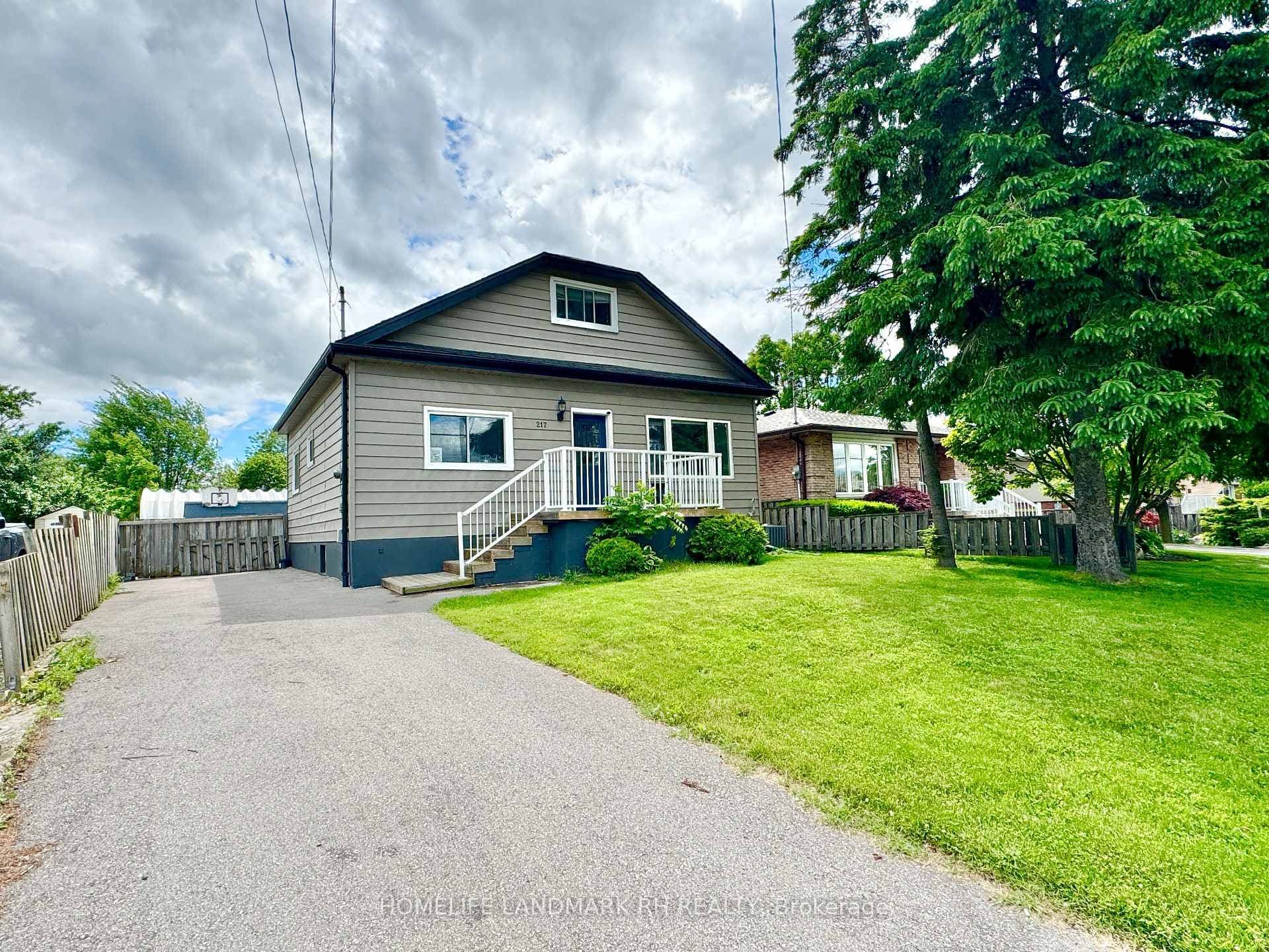217 Limeridge Road photo 1
