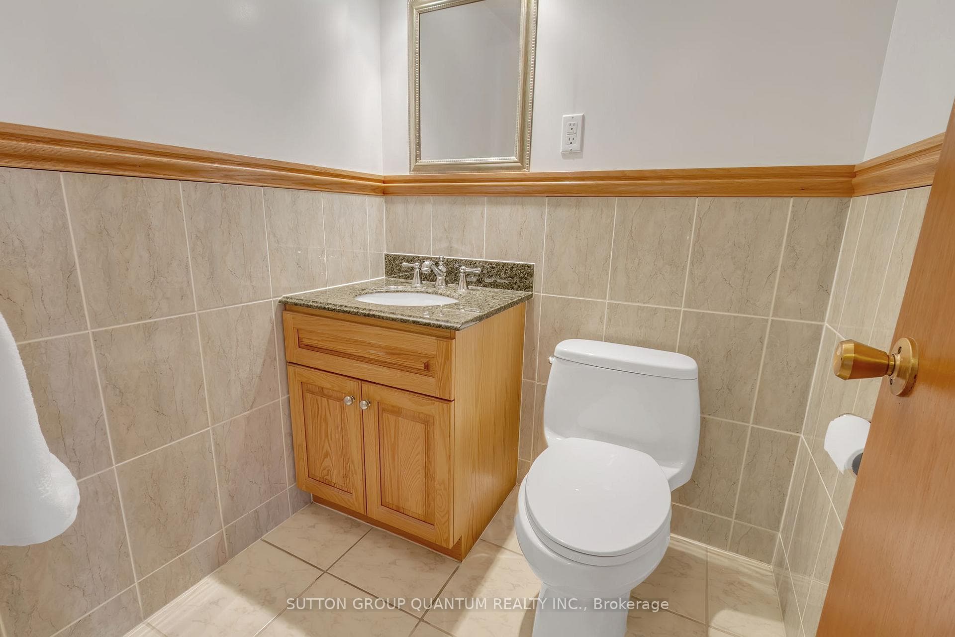 951 Streamway Crescent photo 33