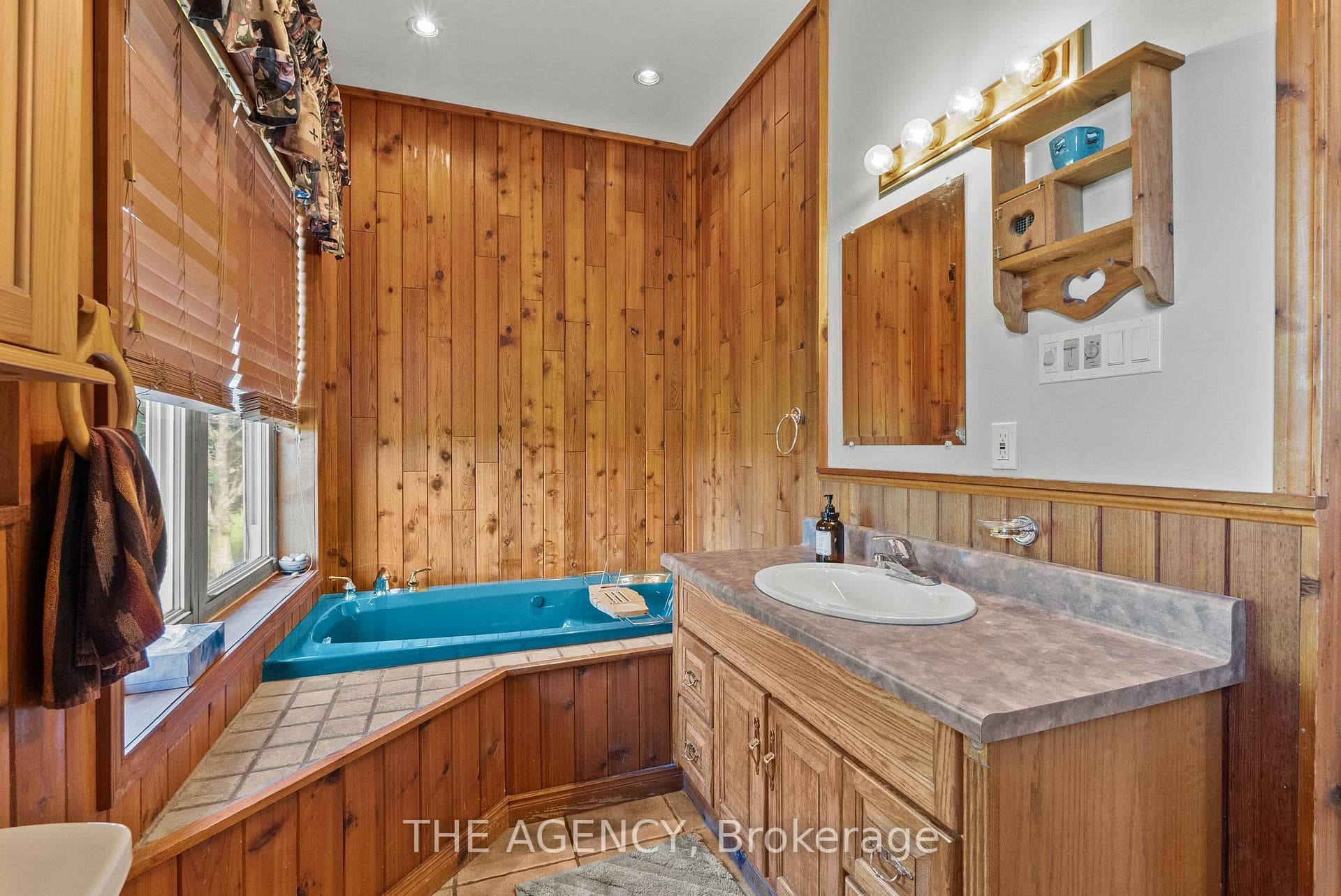 98 Smith Road photo 22