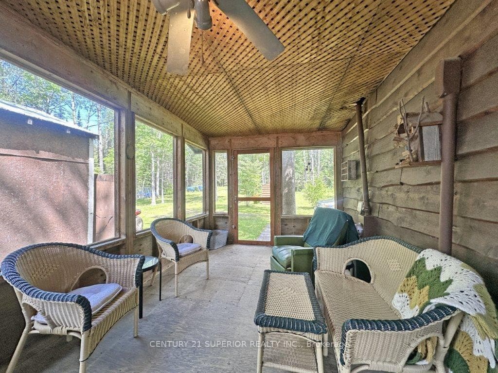 4295C HWY 588 photo 28