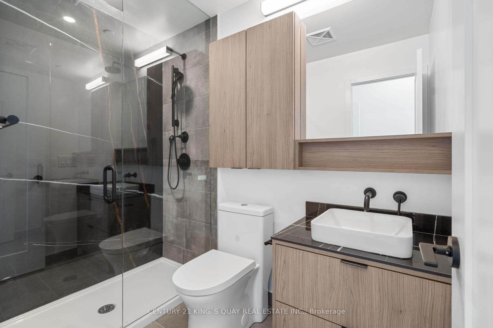 8888 Yonge Street Unit 1004 photo 26