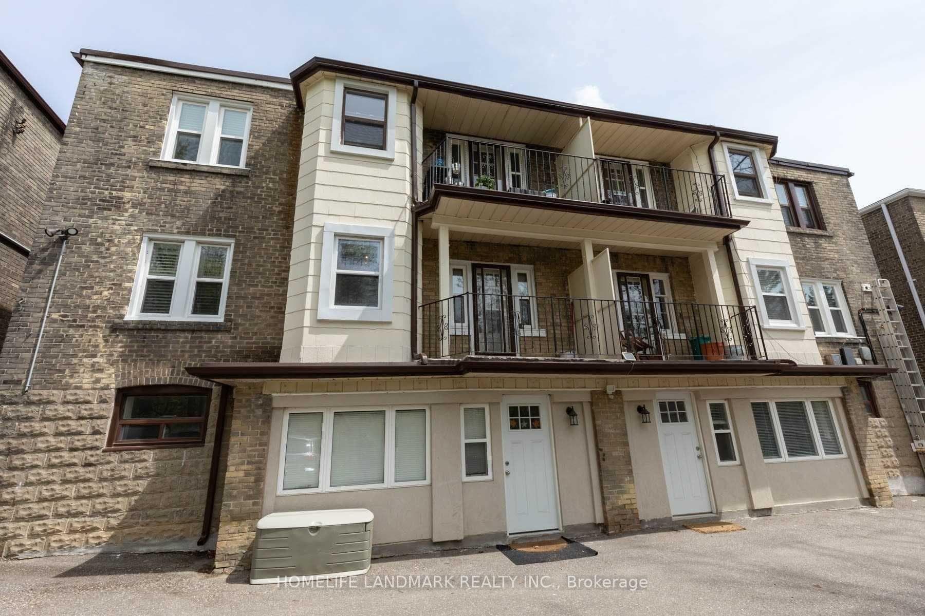 105 Chatsworth Drive Unit 3 photo 1