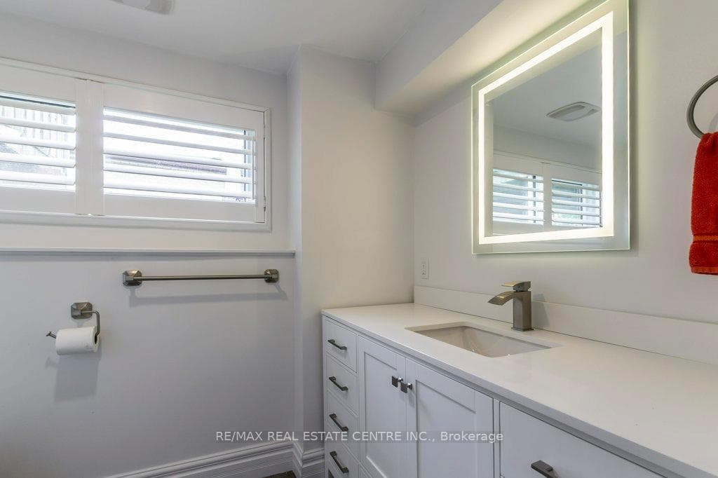 3 Hornby Court photo 35