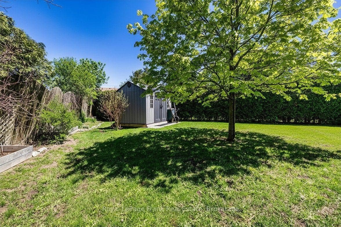 36 Lori Boulevard photo 16