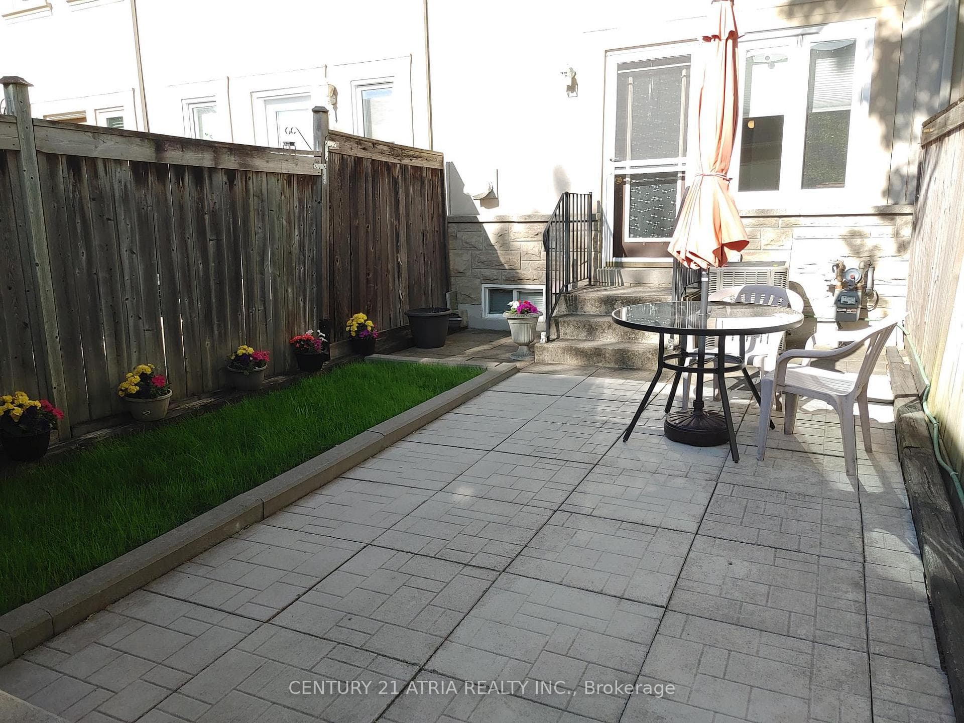 76 Ellesmere Street photo 35