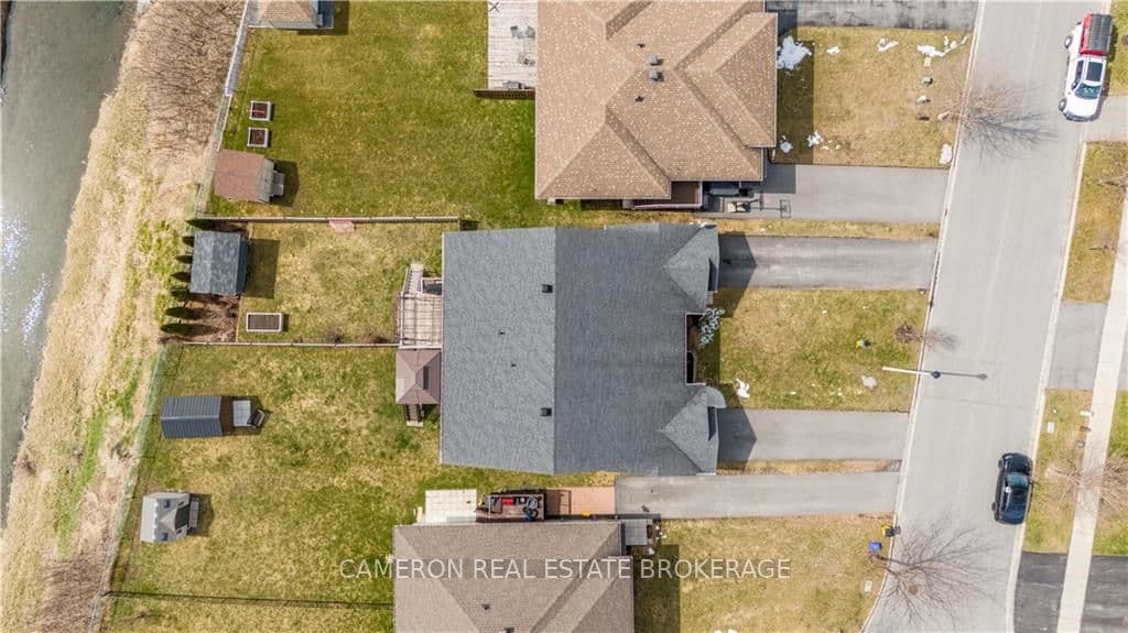 357 GLEN NORA Drive photo 29