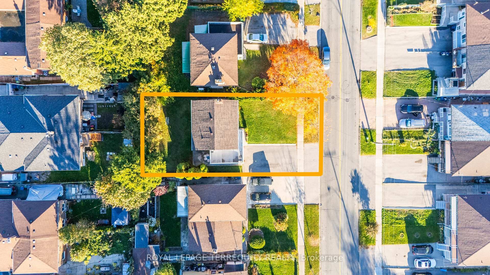 106 Grandravine Drive photo 37