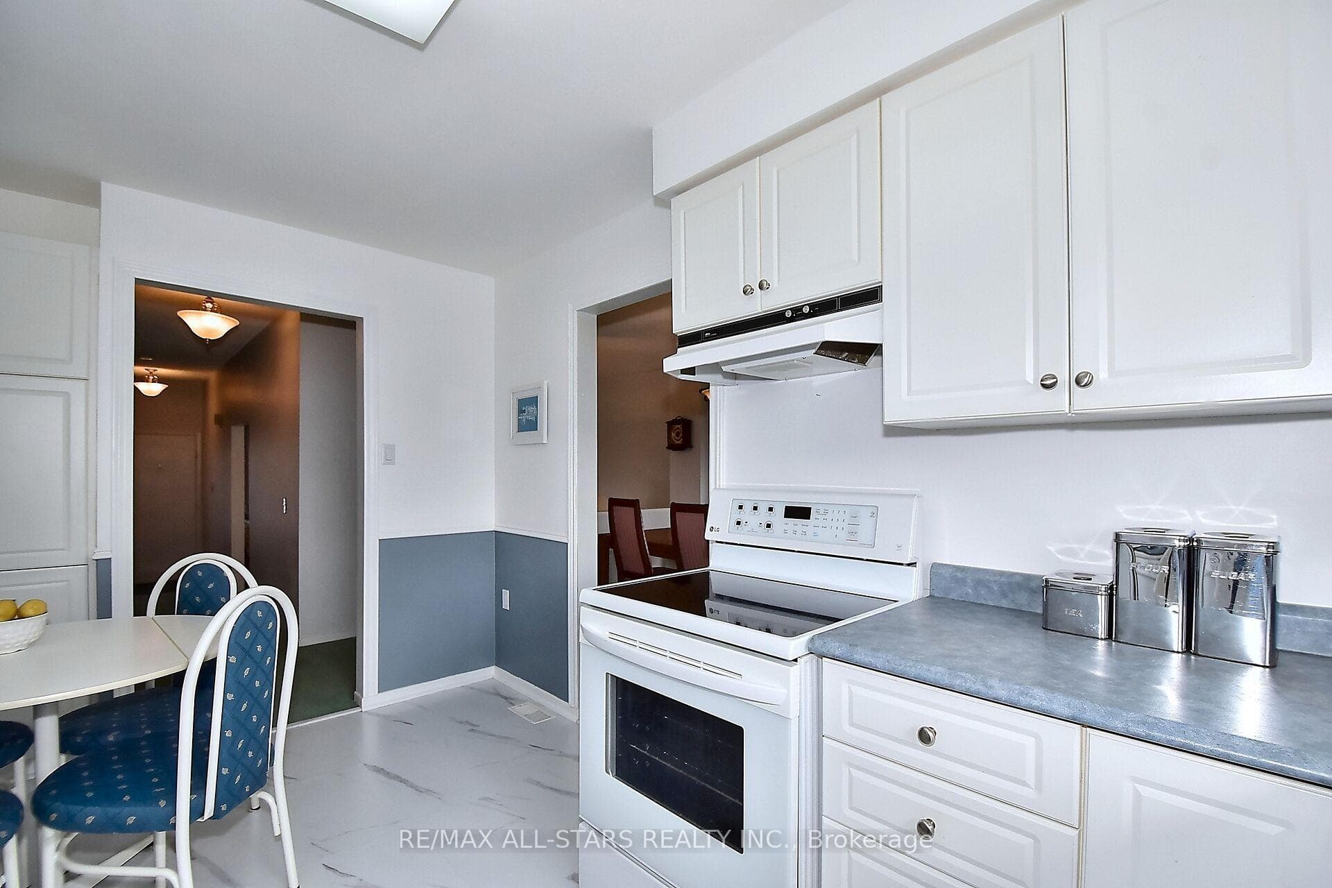 1 Woodglen Way Unit 50 photo 17