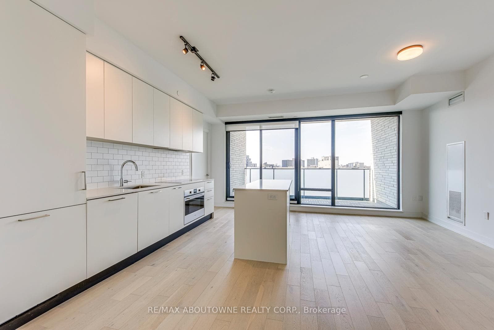 200 Sudbury Street Unit 803 photo 7