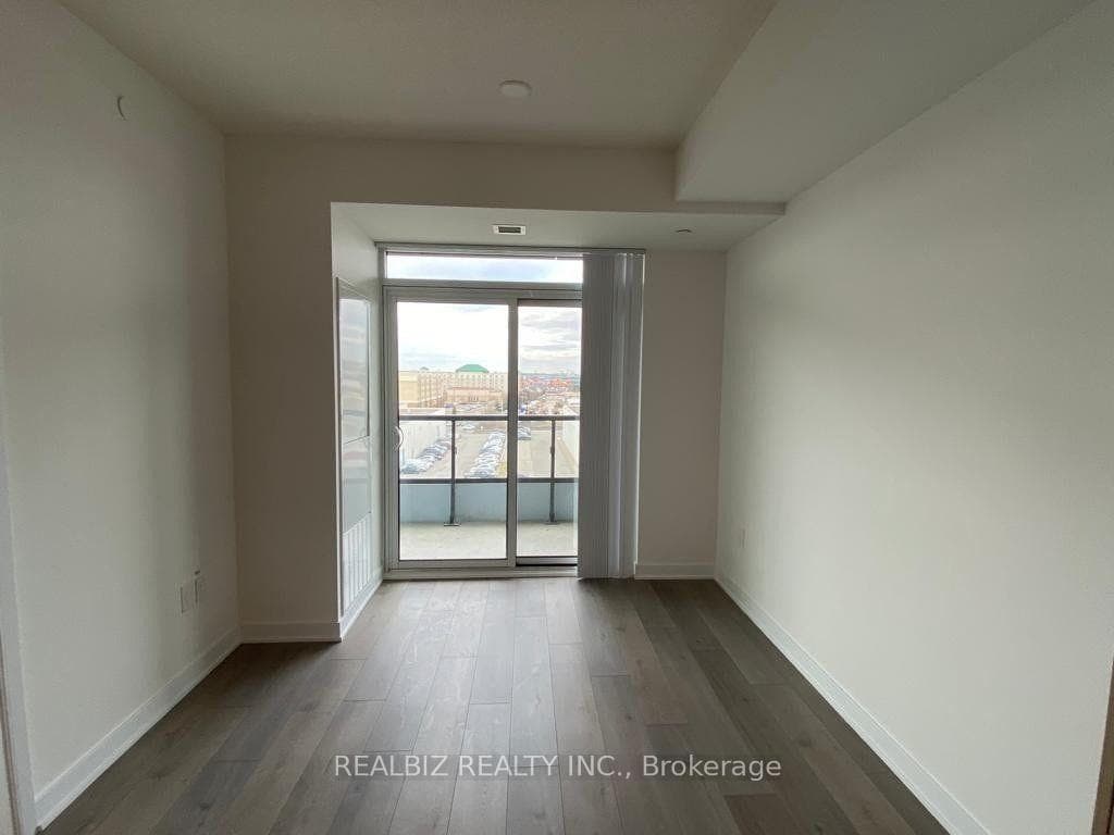 10 Honeycrisp Crescent Unit 618 photo 17