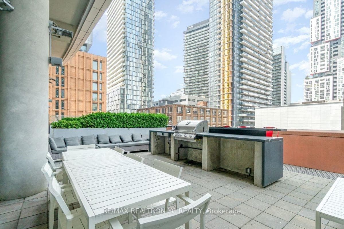 21 Widmer Street Unit 1803 photo 21