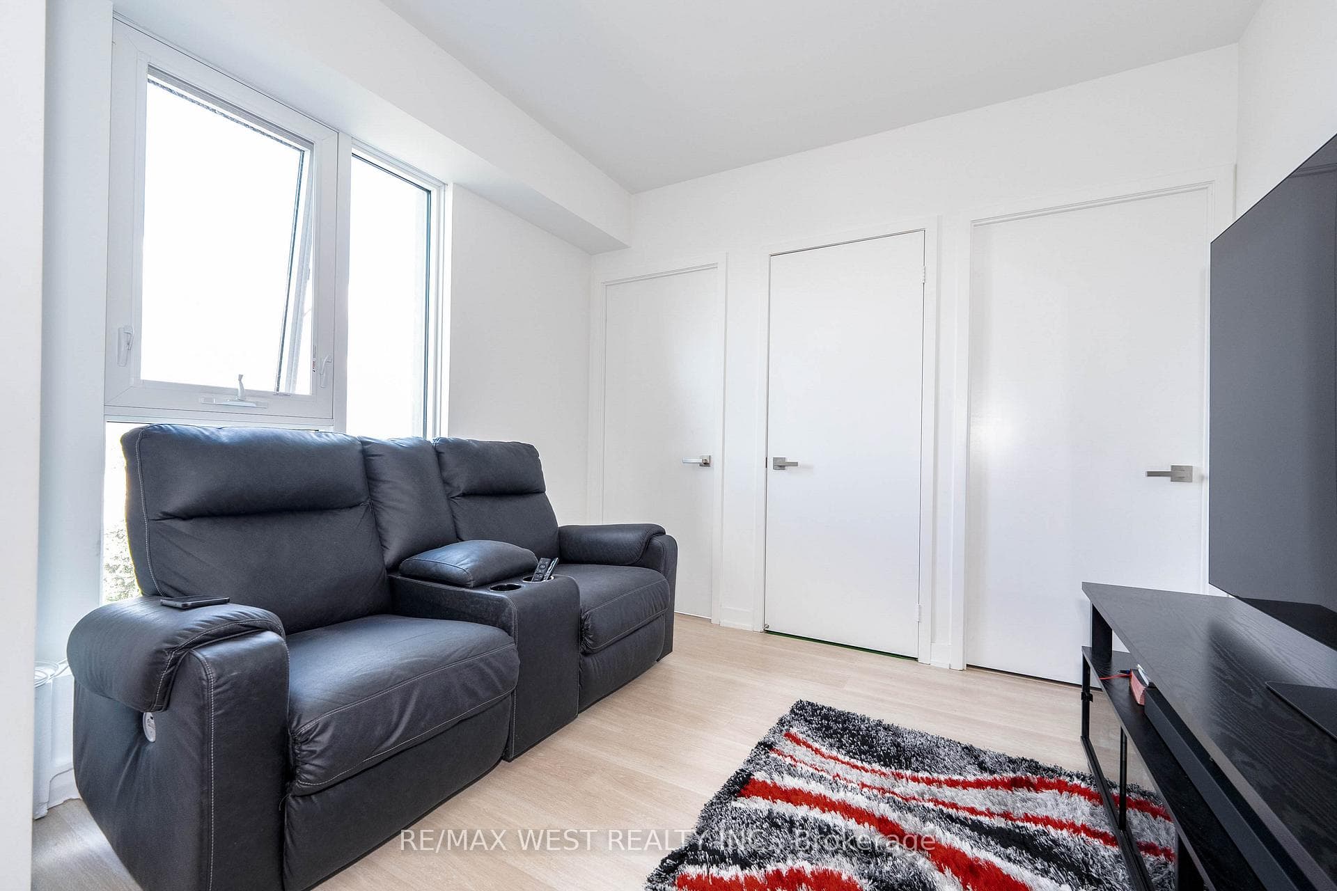 500 Wilson Avenue Unit 721 photo 15