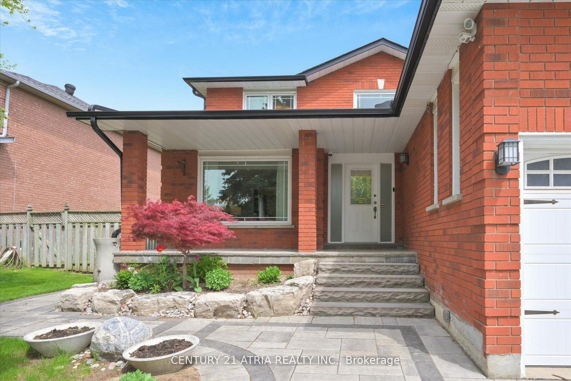 2243 Rodick Road photo 3