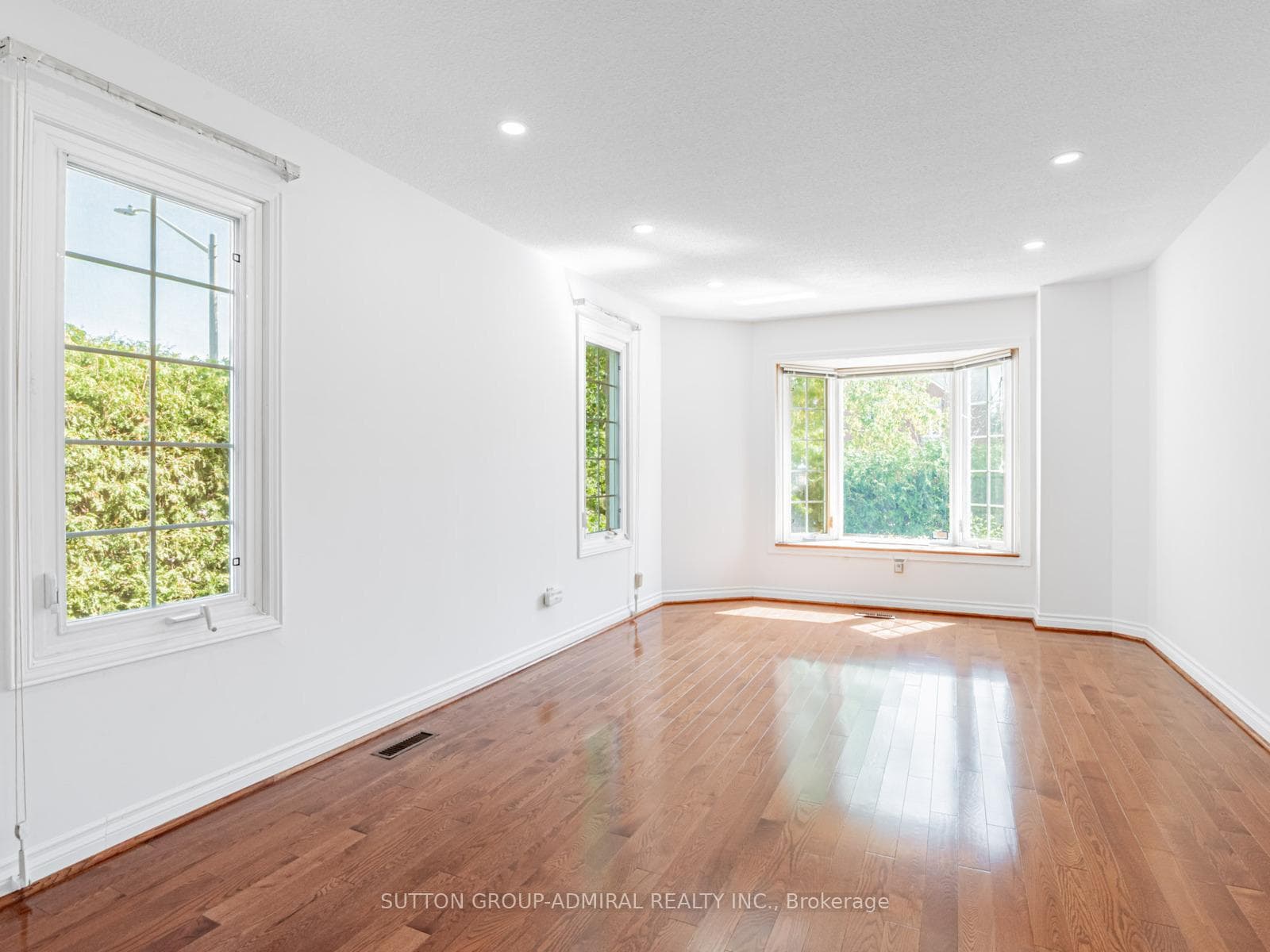 98 Rosedale Heights Drive photo 9