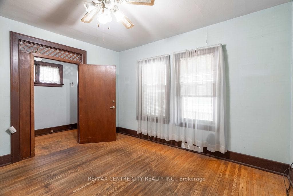 43 Riverview Avenue photo 12