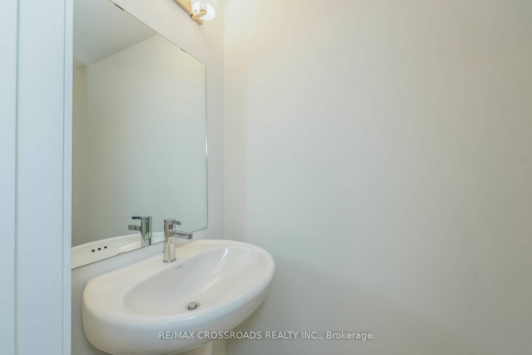 140 Honeycrisp Crescent Unit 292 photo 13