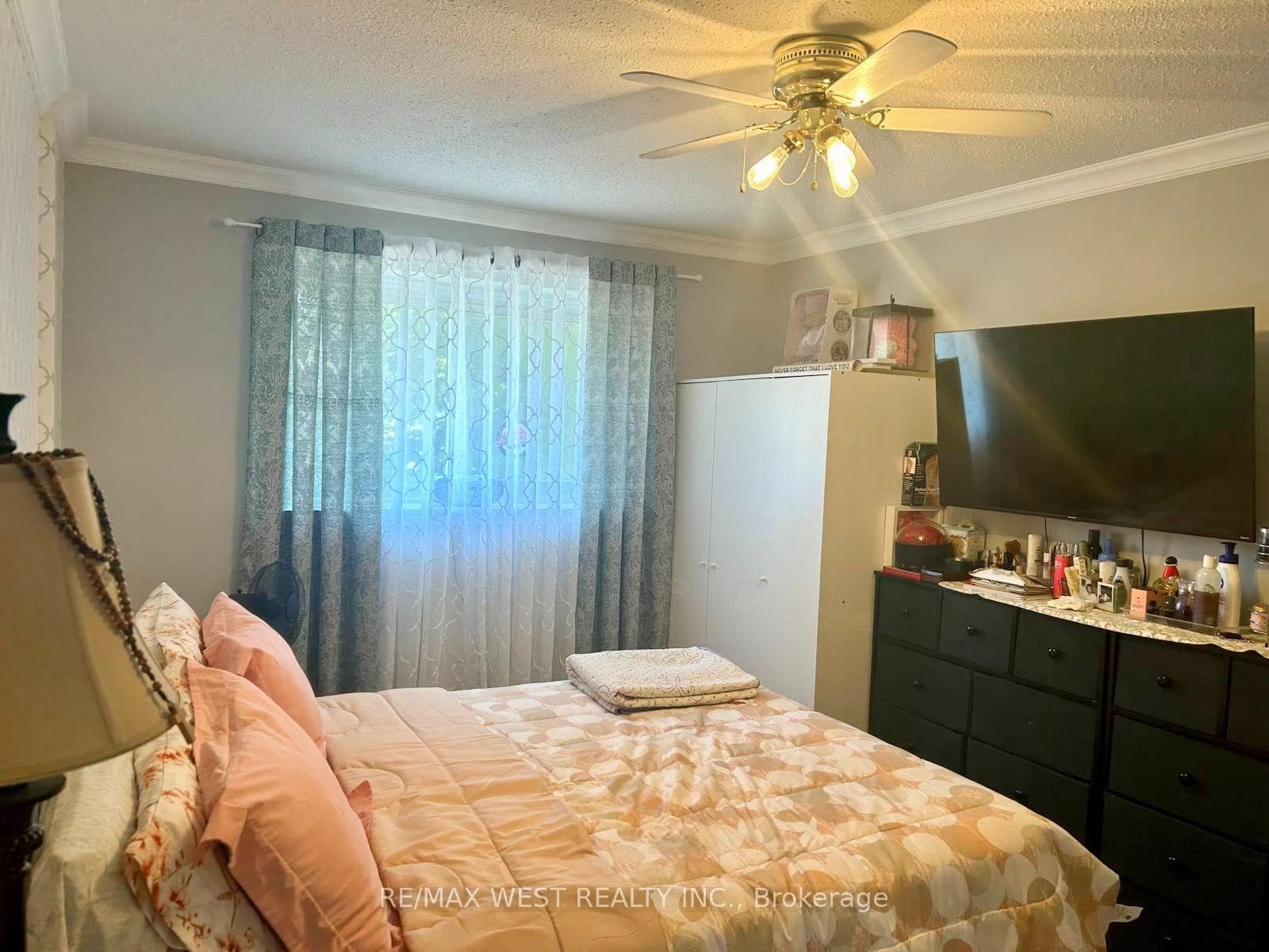 2670 Battleford Road Unit 89 photo 13