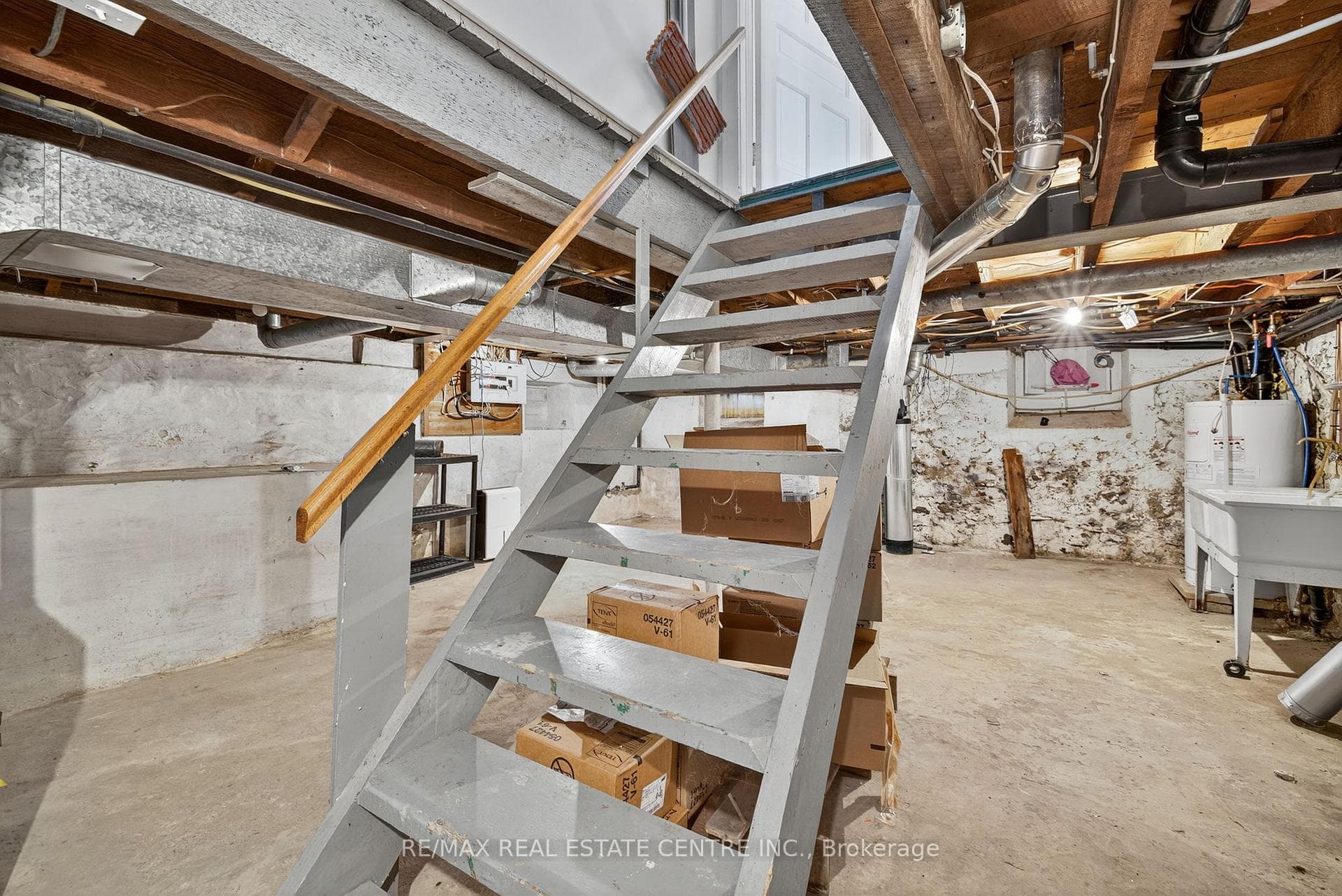 135 Frederick Street photo 50