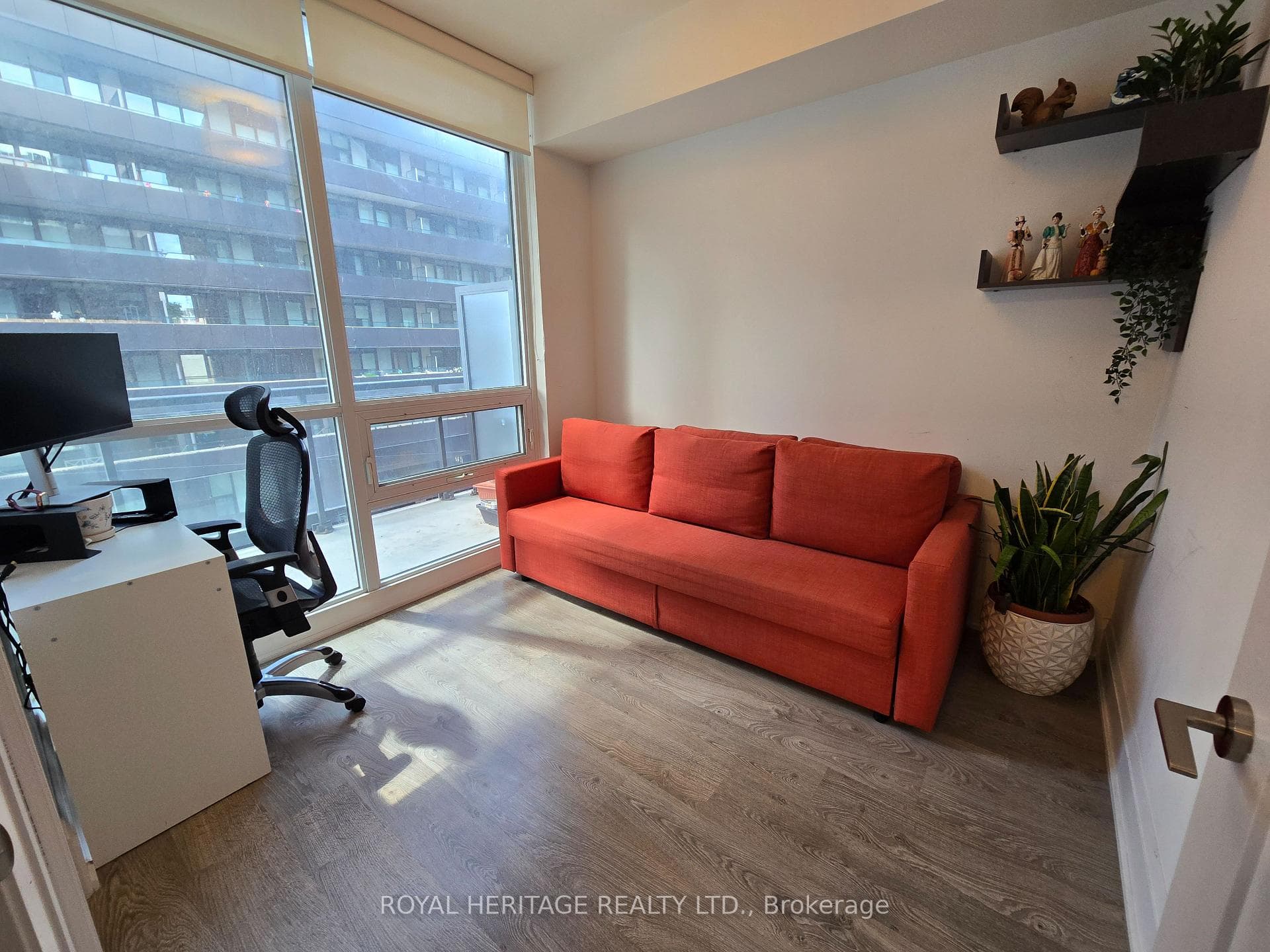 30 Roehampton Avenue Unit 403 photo 10
