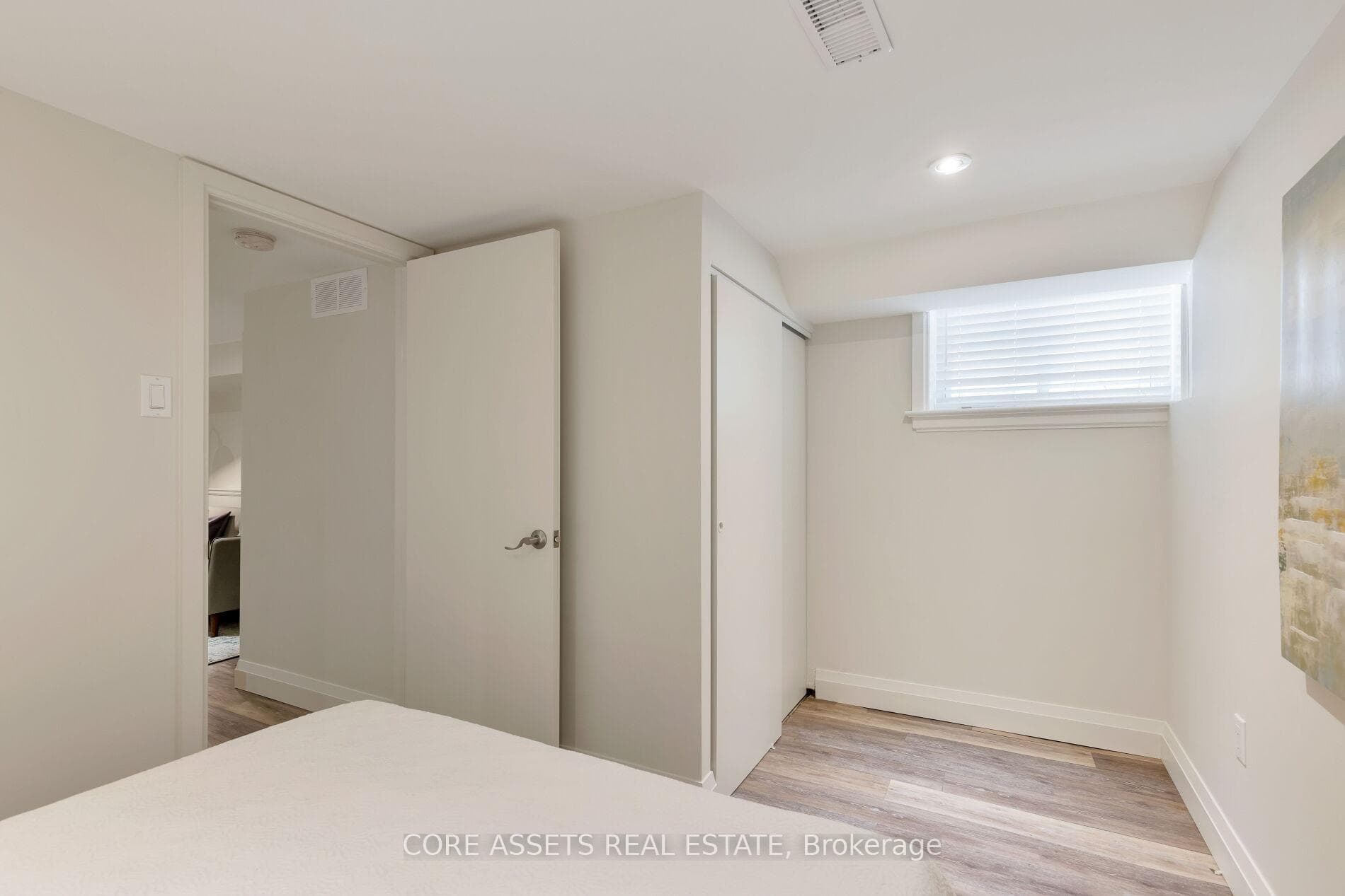 169 Gillard Avenue photo 29