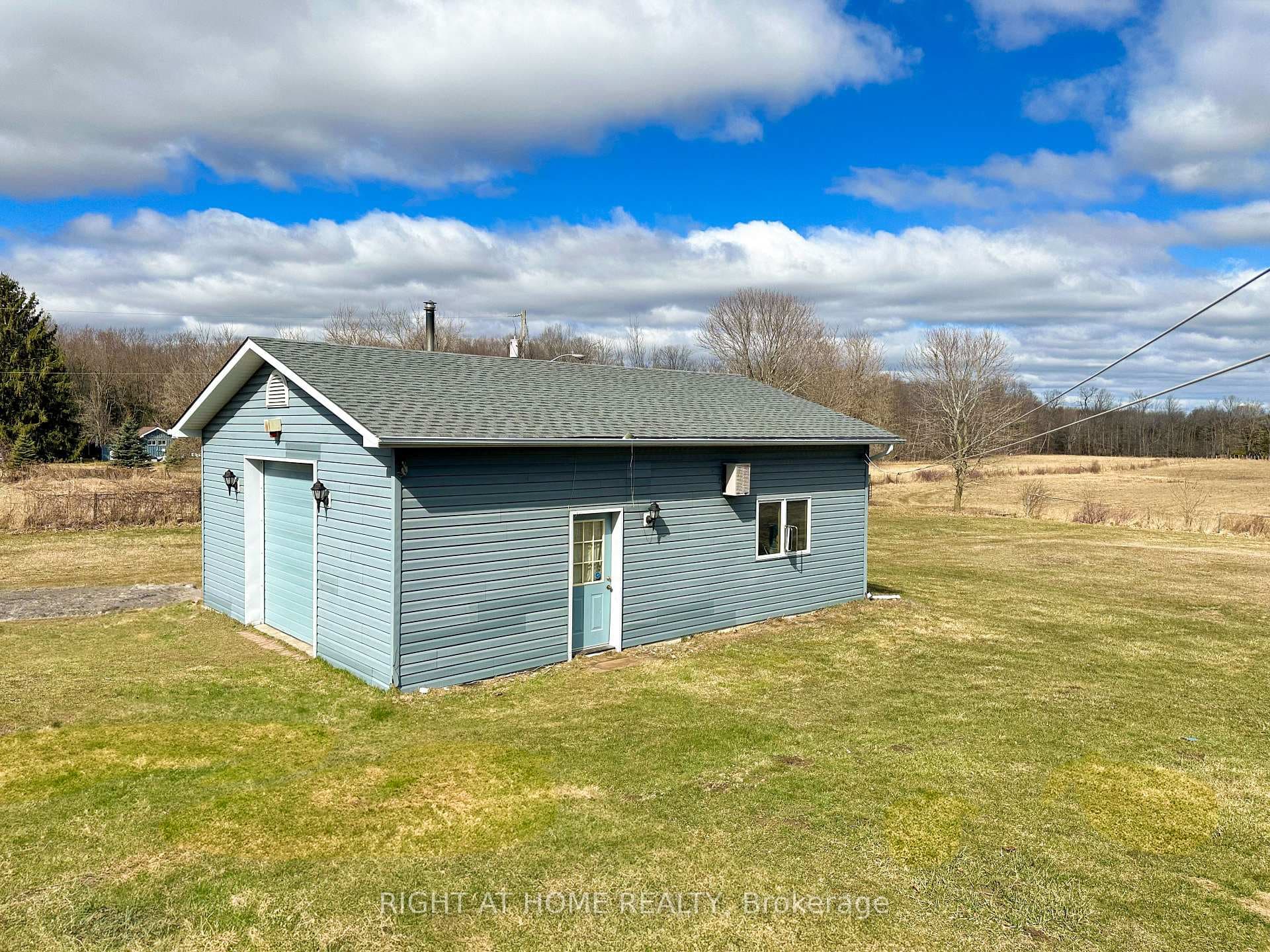 560 Davis Drive photo 37