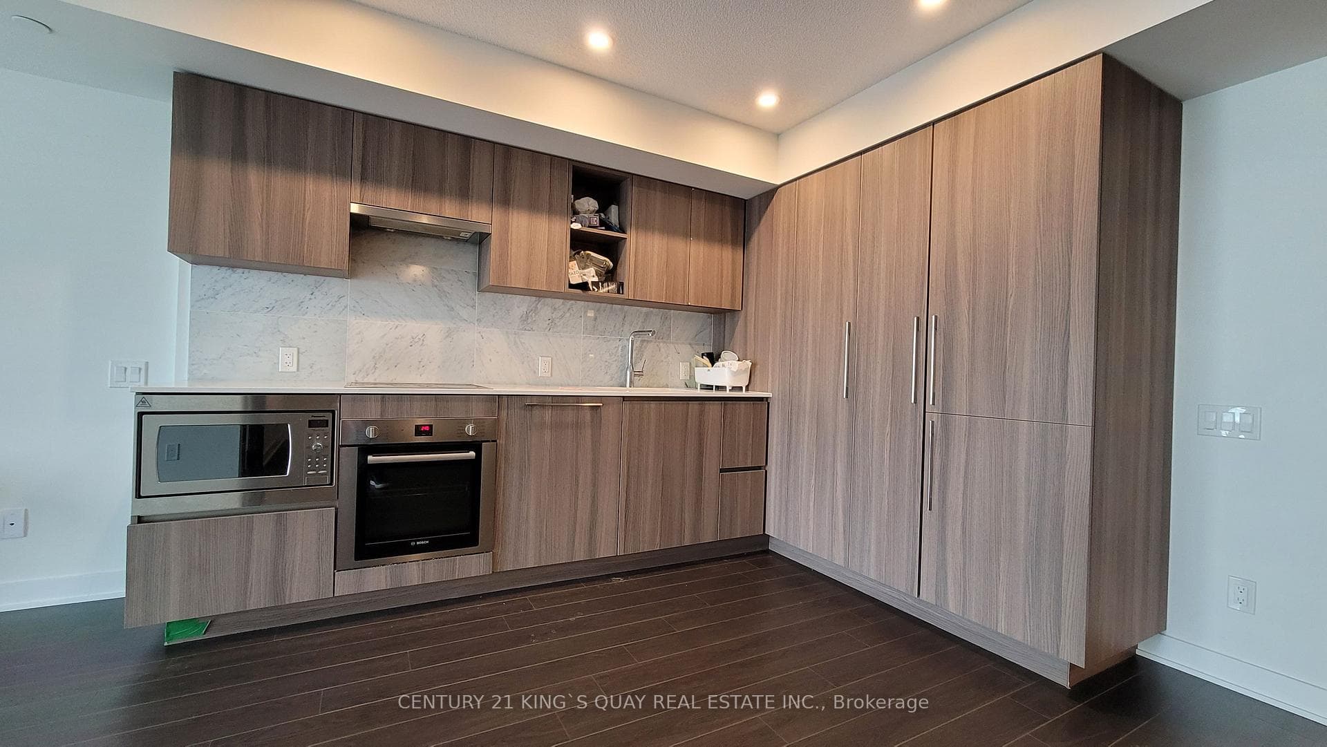 19 Bathurst Street Unit 1009 photo 7