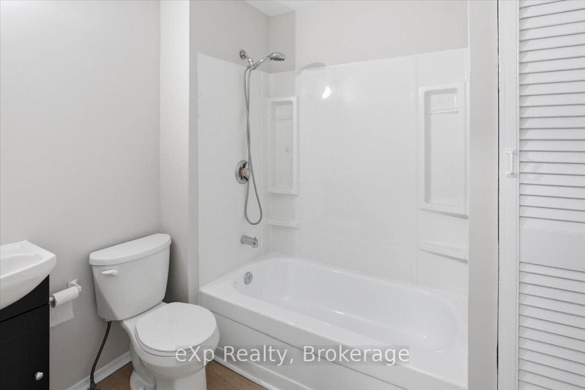 132 Macdonald Avenue photo 13
