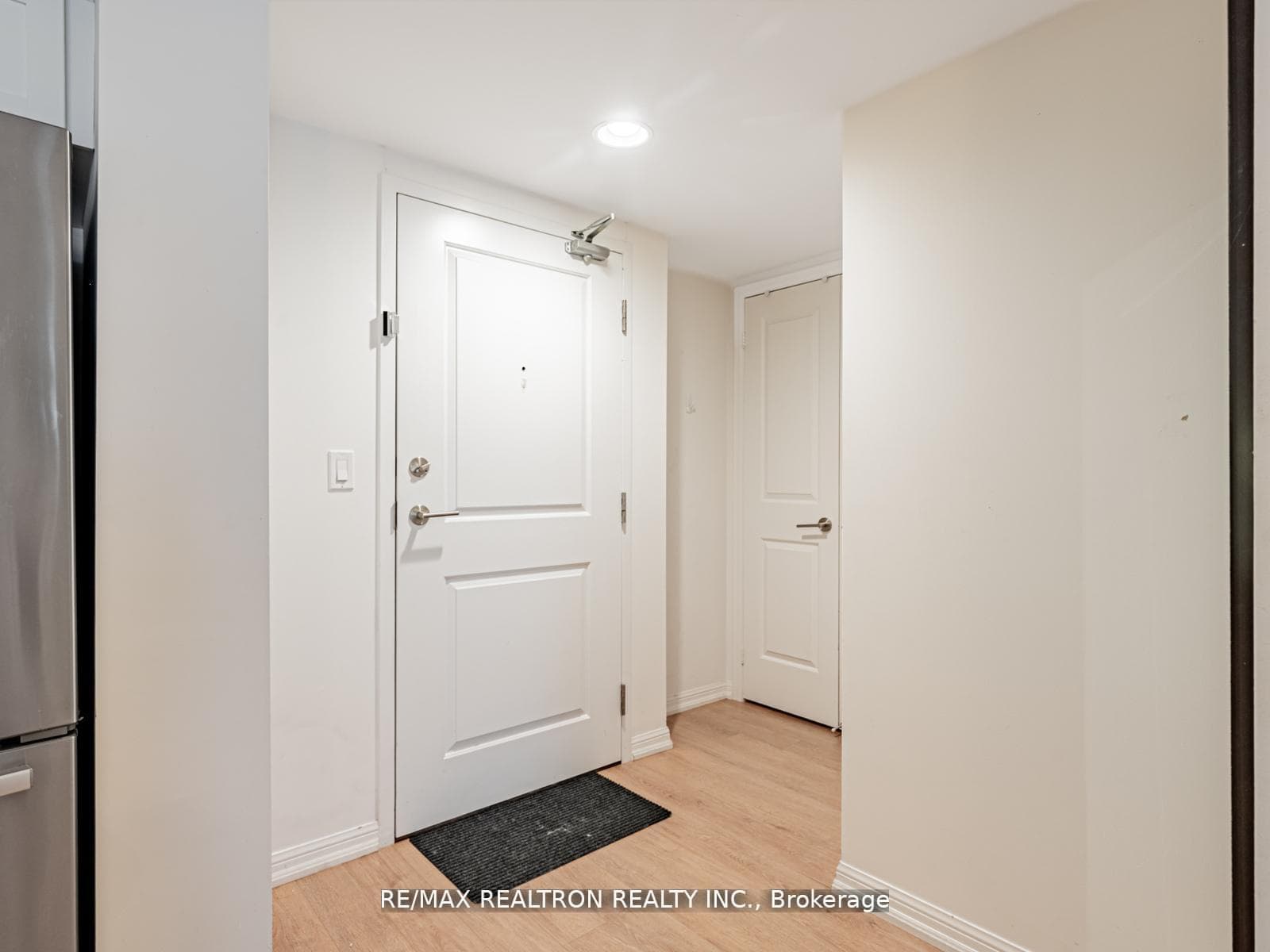 85 East Liberty Street Unit 716 photo 23