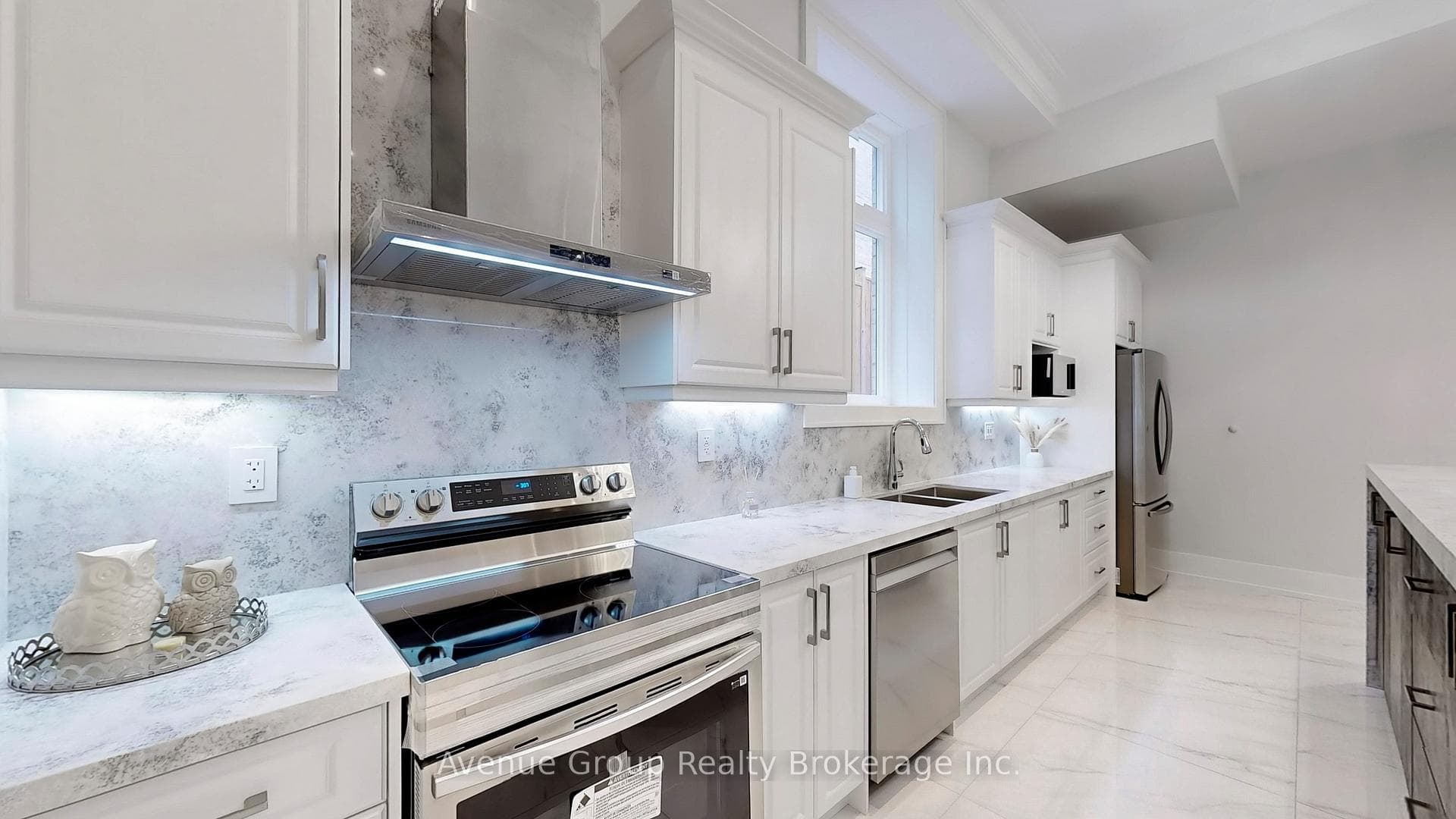 93 Tamworth Road photo 12