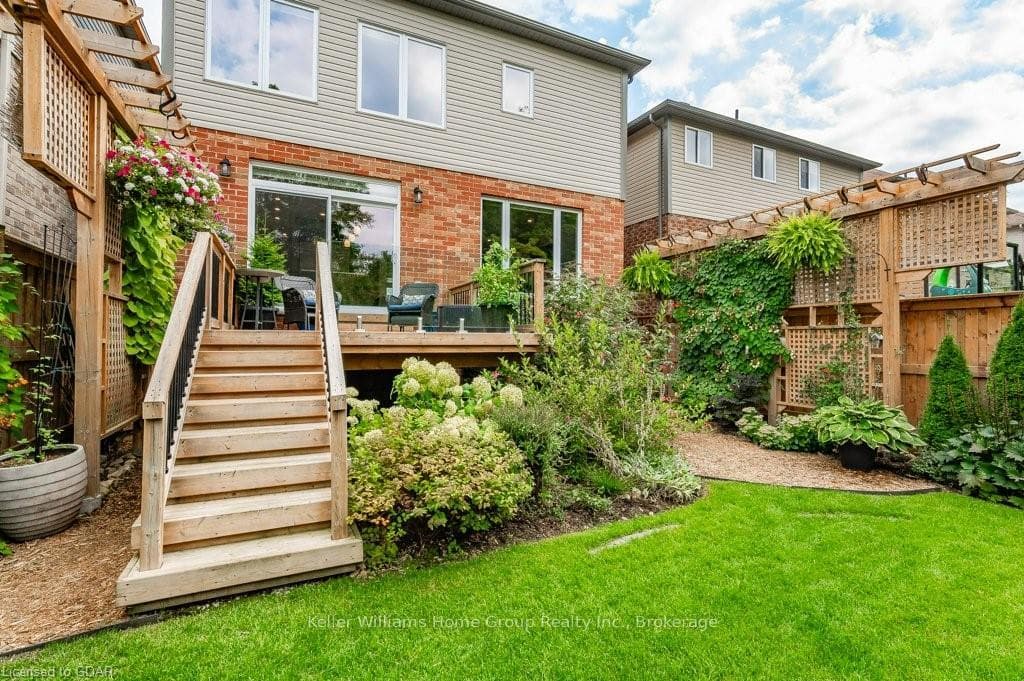 103 AMBROUS CRESCENT N/A photo 44