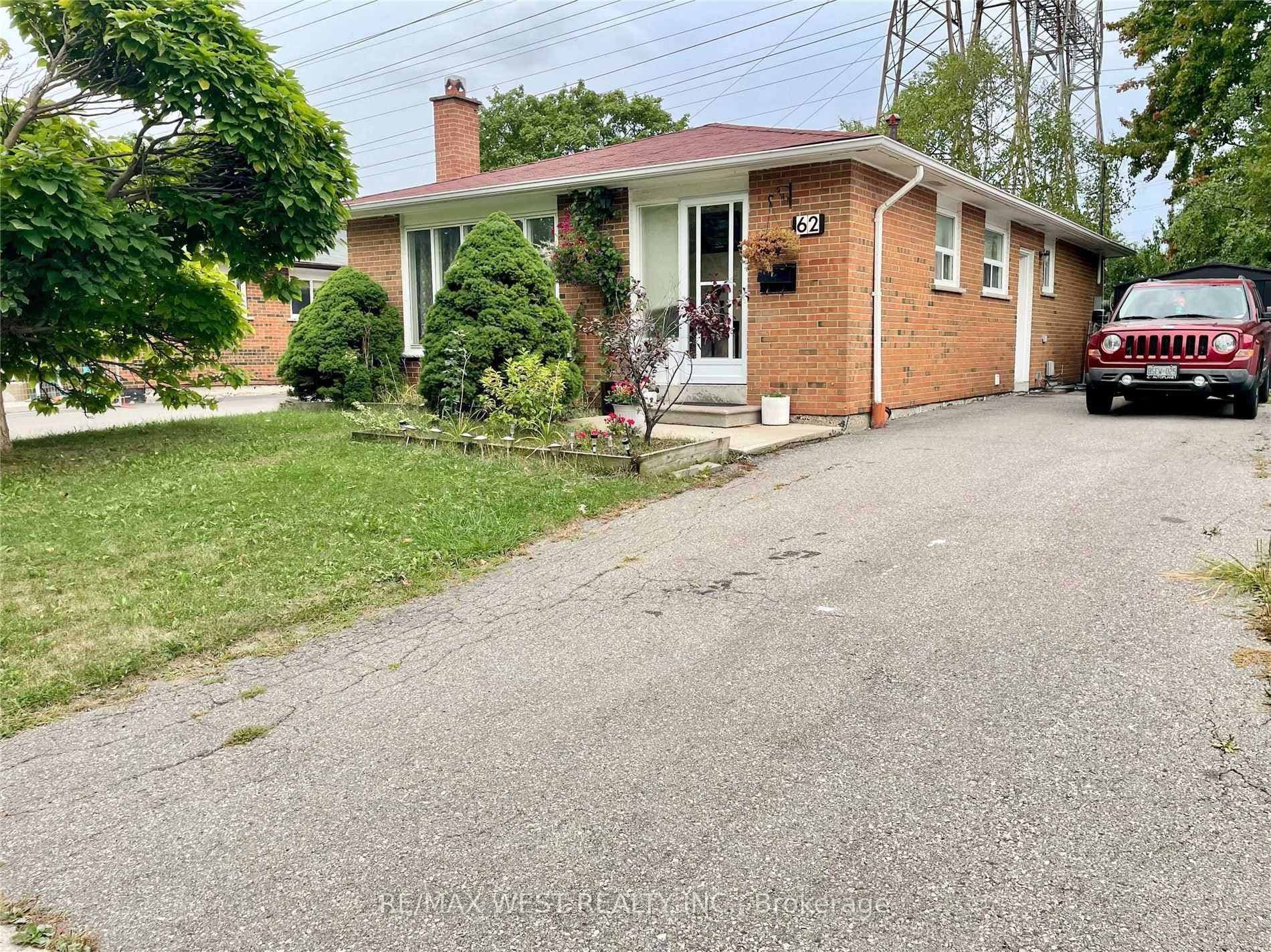 62 Avening Drive photo 2