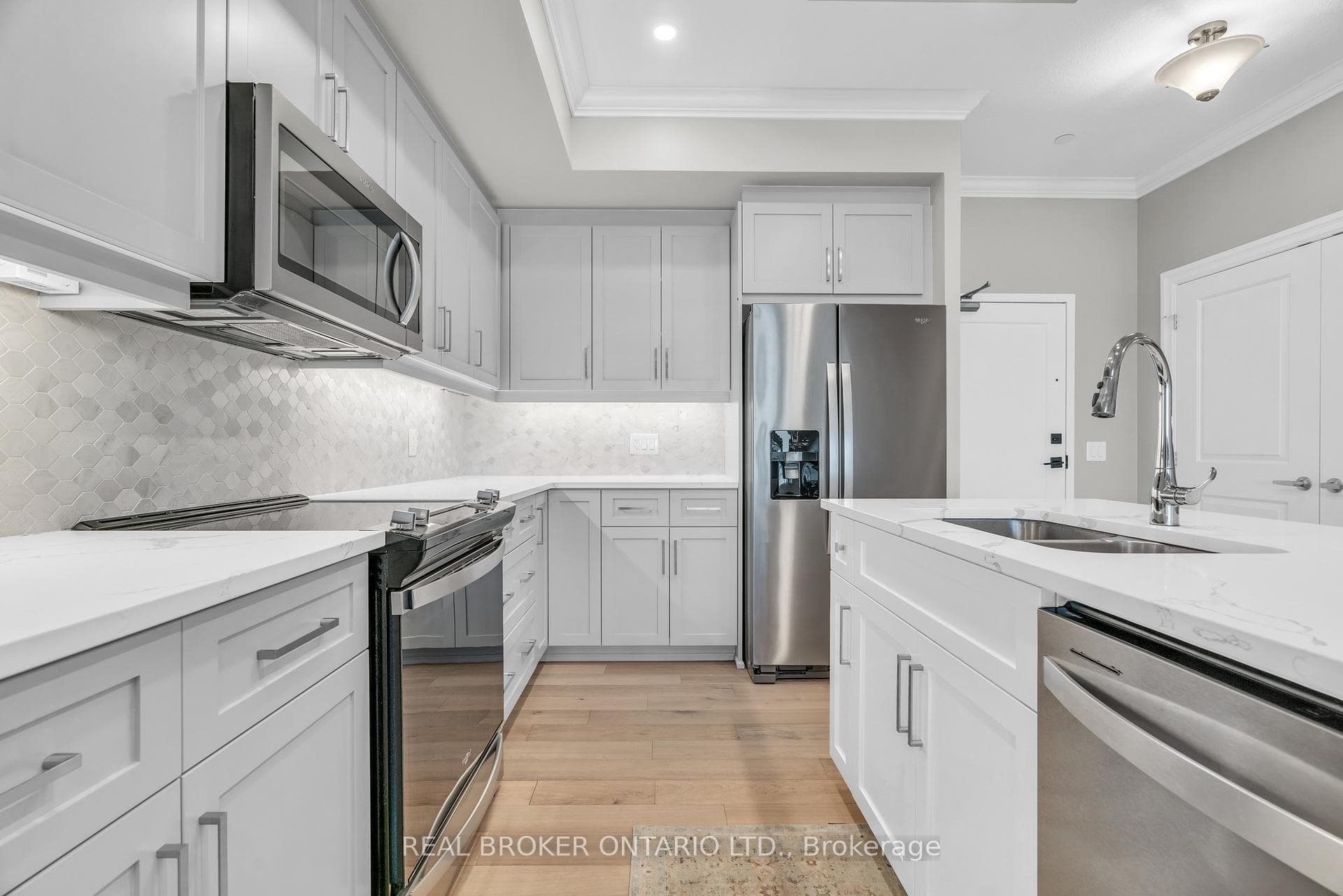 1880 Gordon Street Unit 1009 photo 10