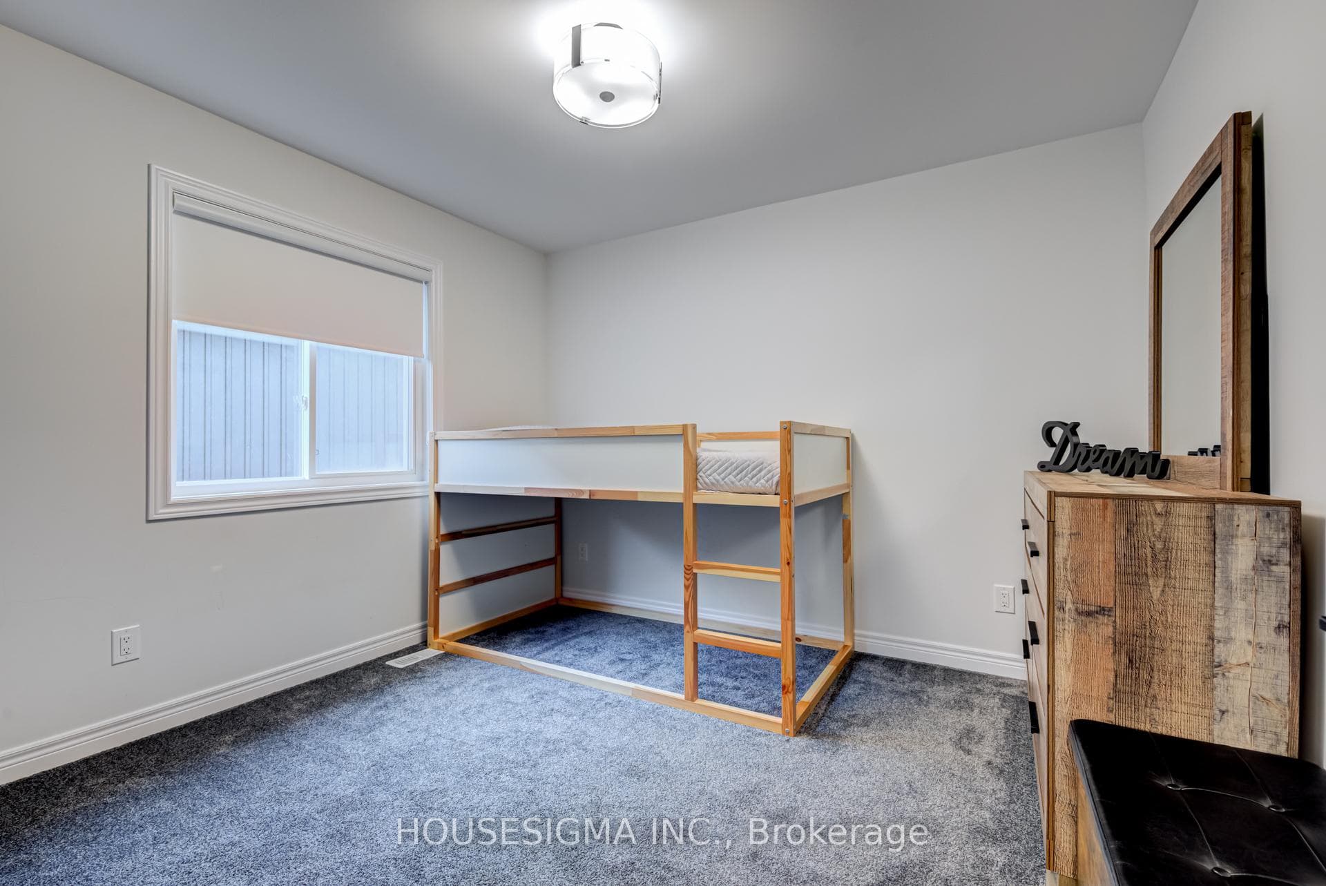 147 Susan Drive photo 28