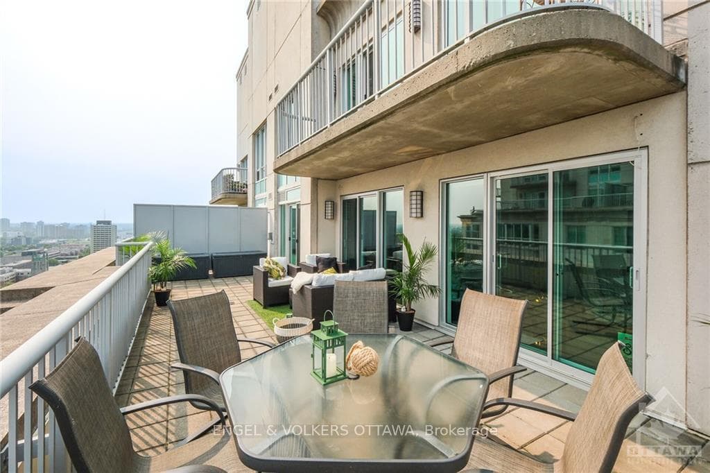 200 RIDEAU Street Unit 2401 photo 23