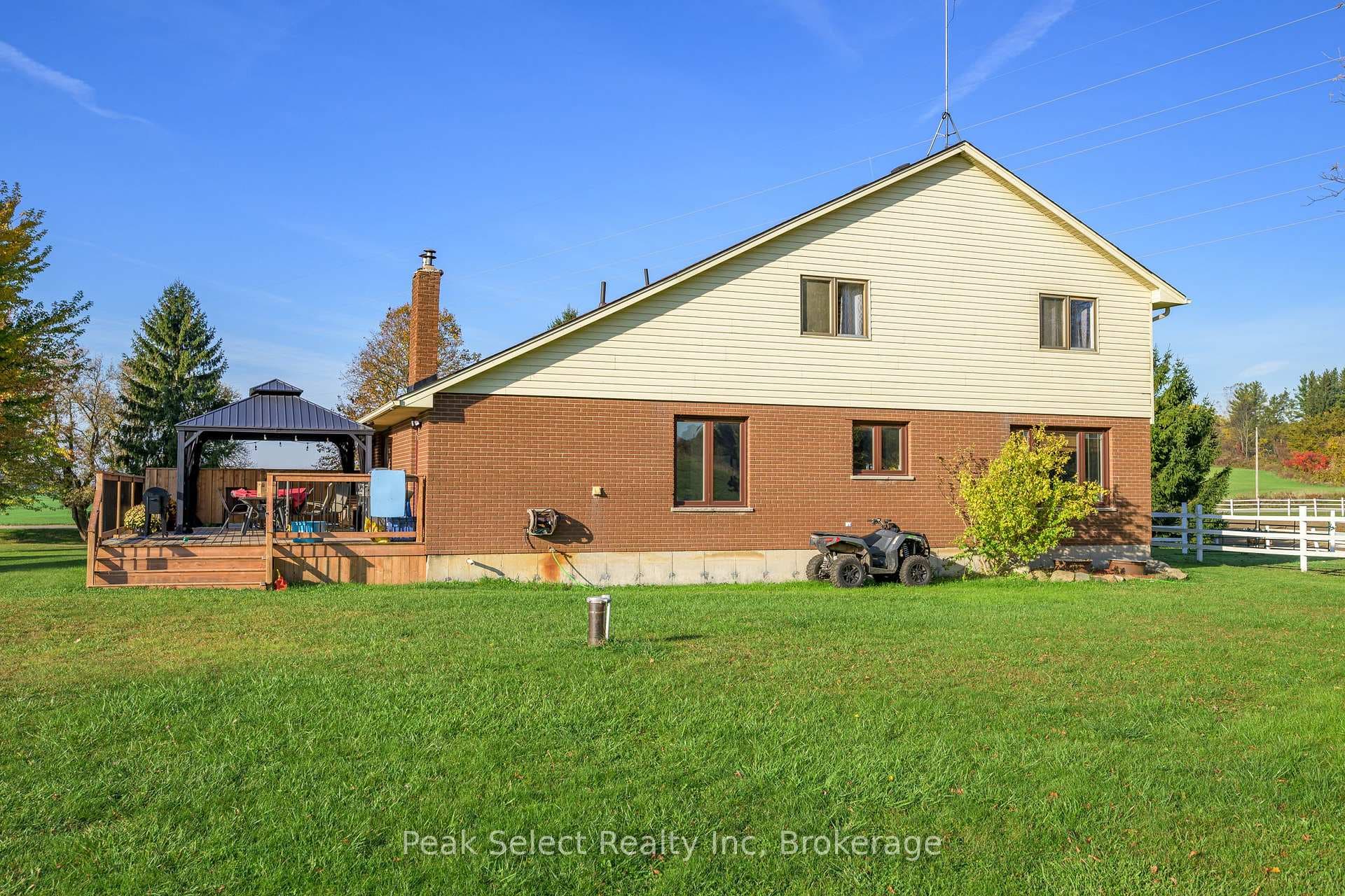 20076 Cherryhill Road photo 11