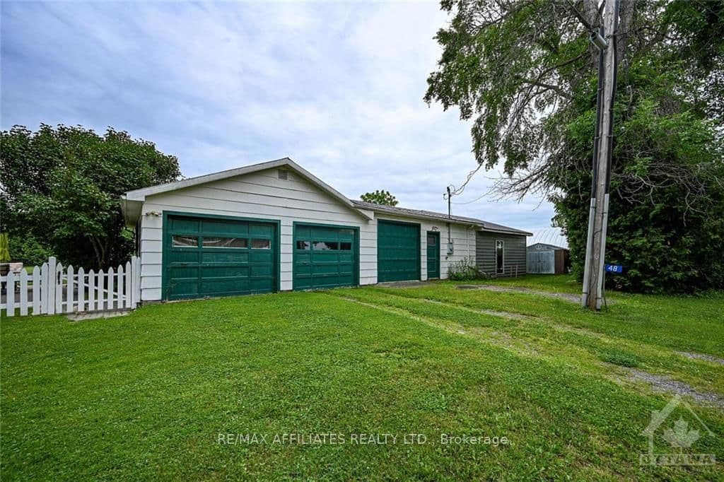 48 PARK Street photo 26
