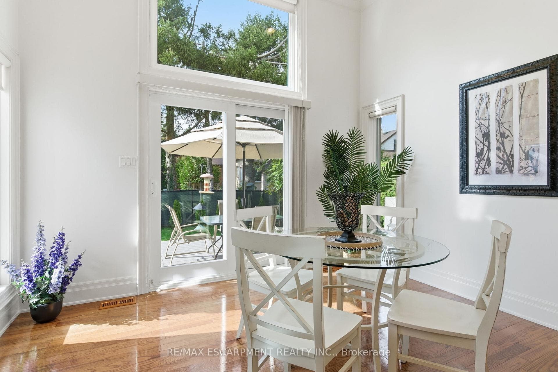 320 Fiddler's Green Road photo 14