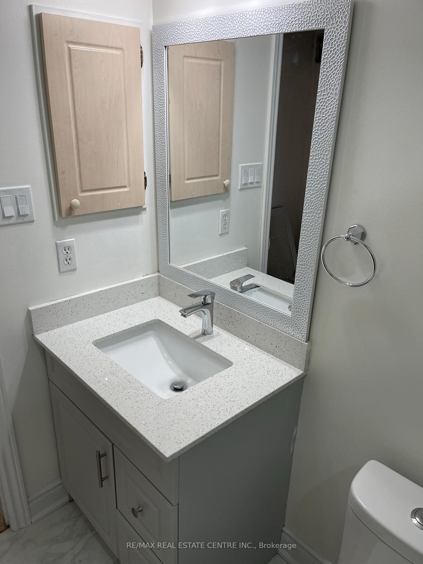 204 Van Scott (Upper) Drive photo 26